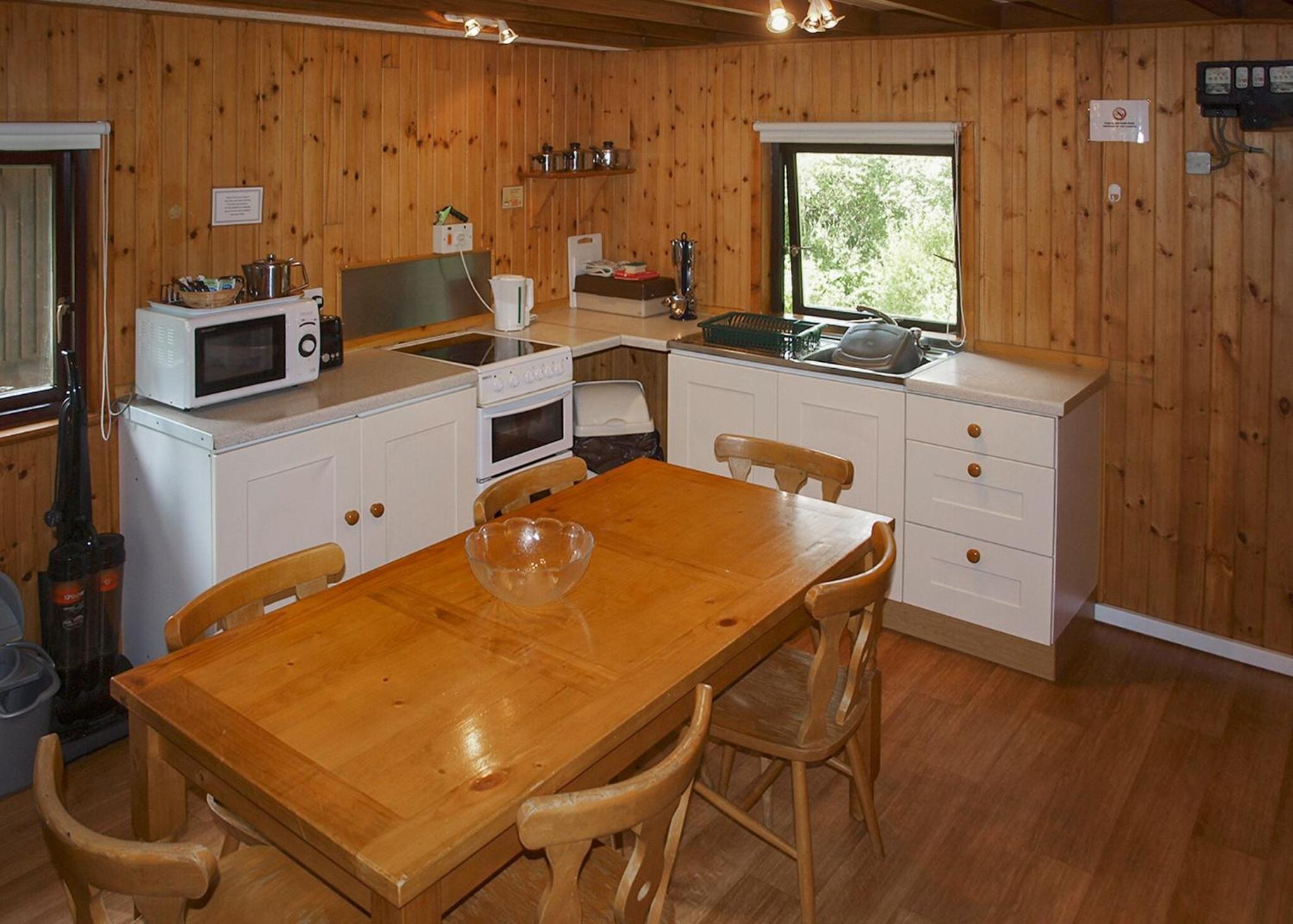 Three-Bedroom House photo 2