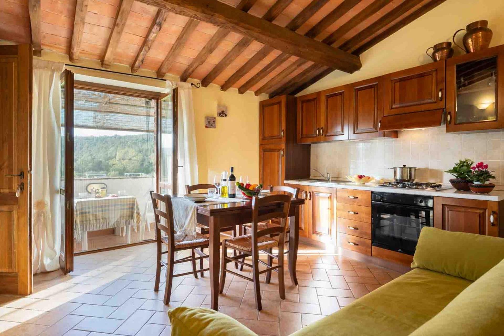 Two-Bedroom Apartment with Garden View photo 3