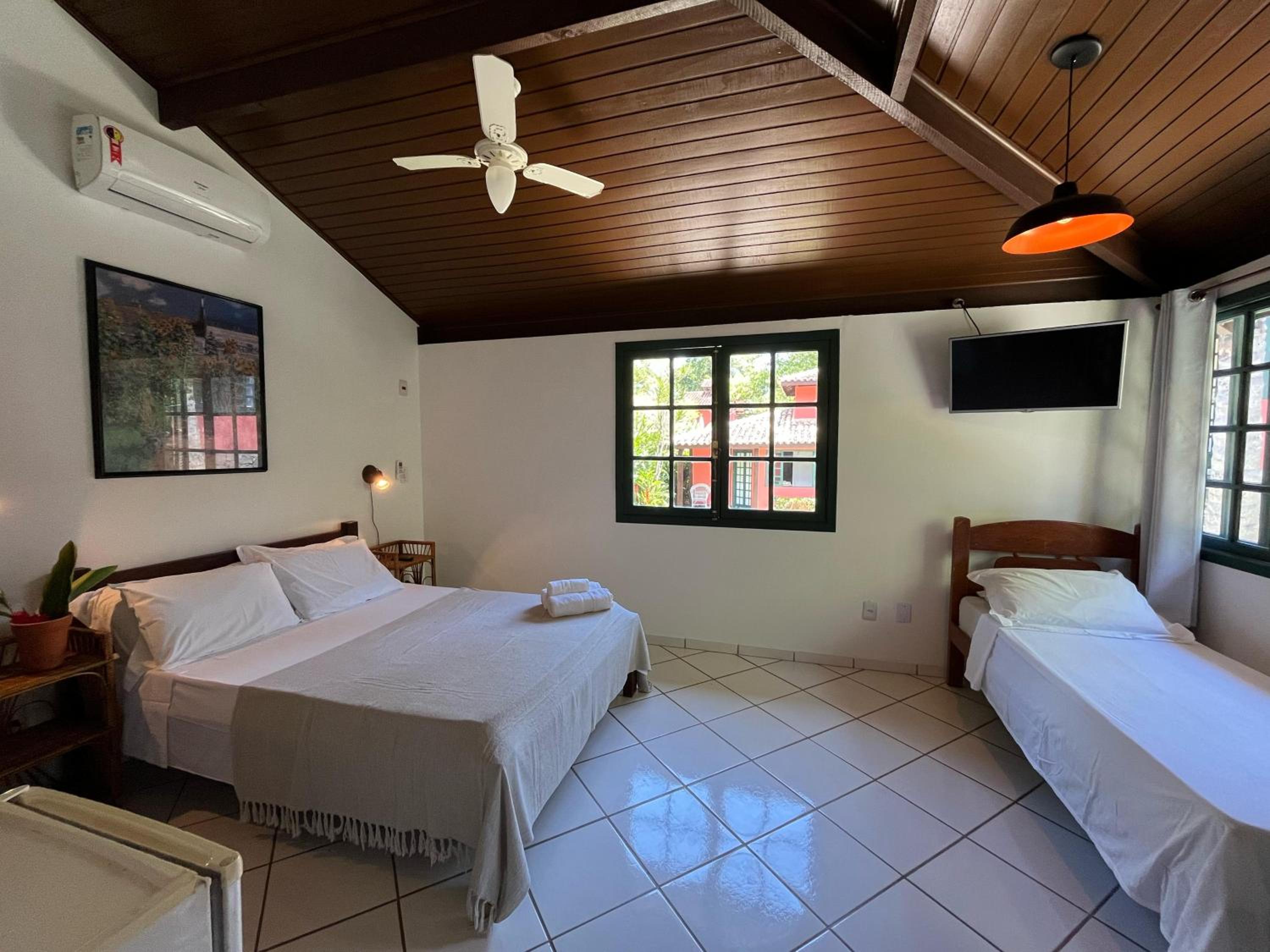 Triple Room with Balcony photo 3