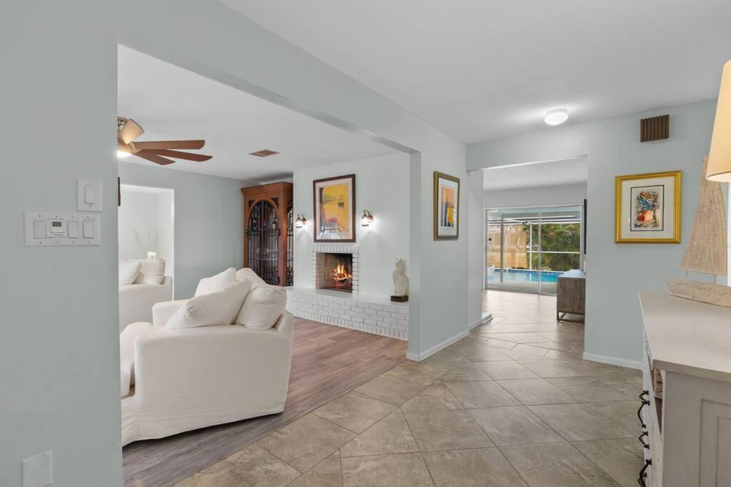 Three-Bedroom House photo 1