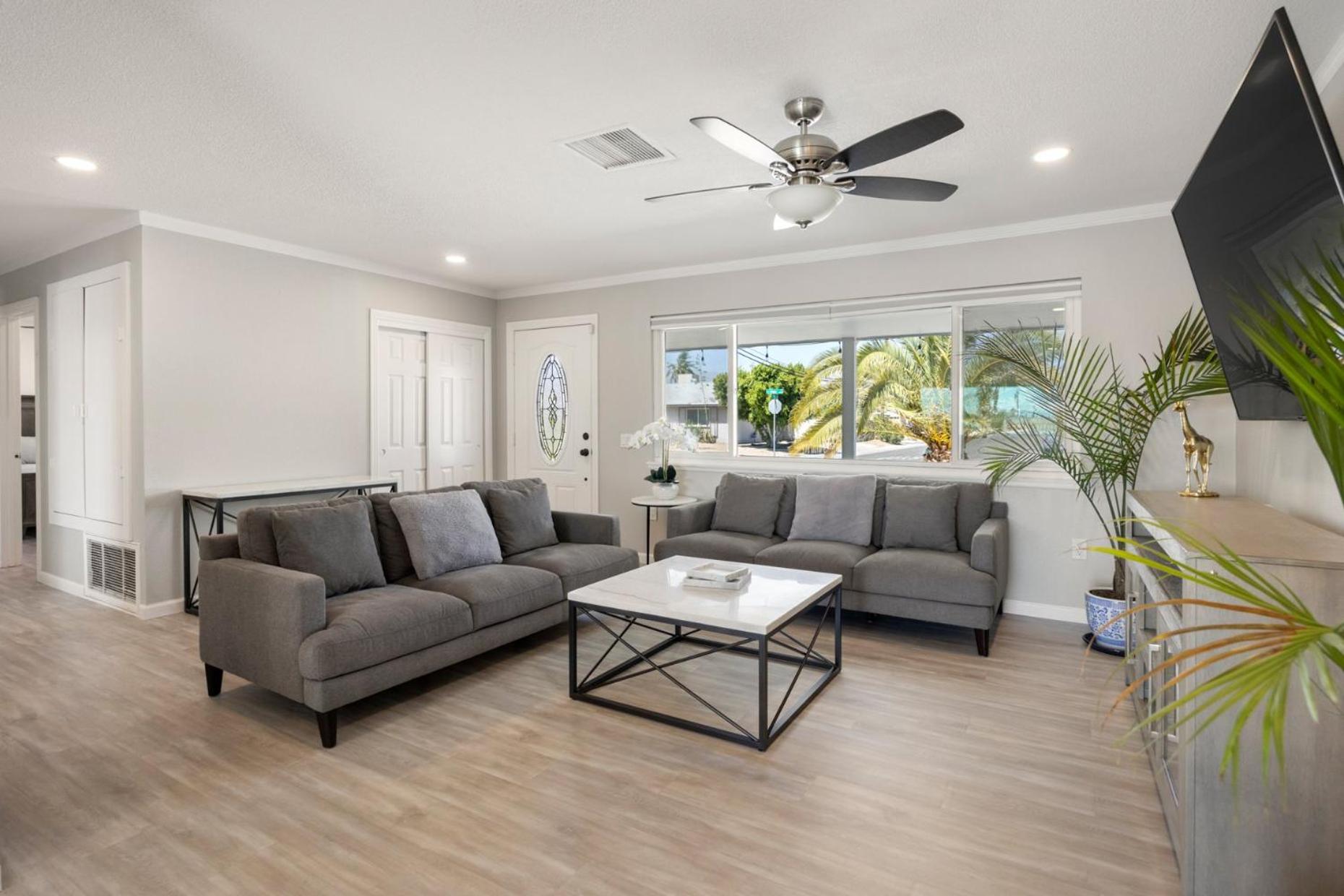 Three-Bedroom House photo 1