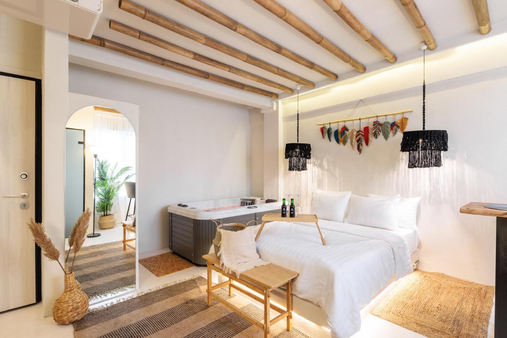 Double Room with Spa Bath