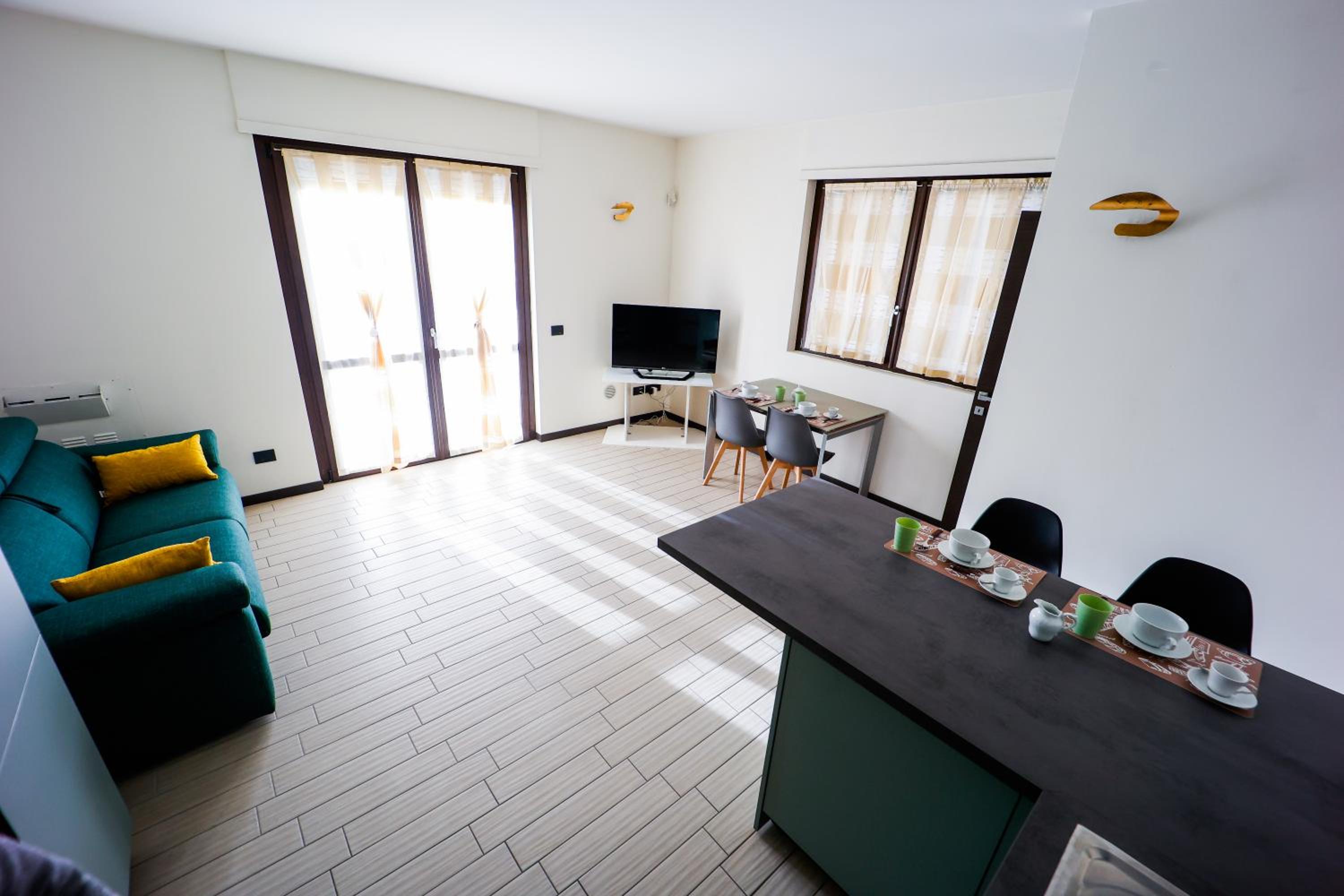 One-Bedroom Apartment