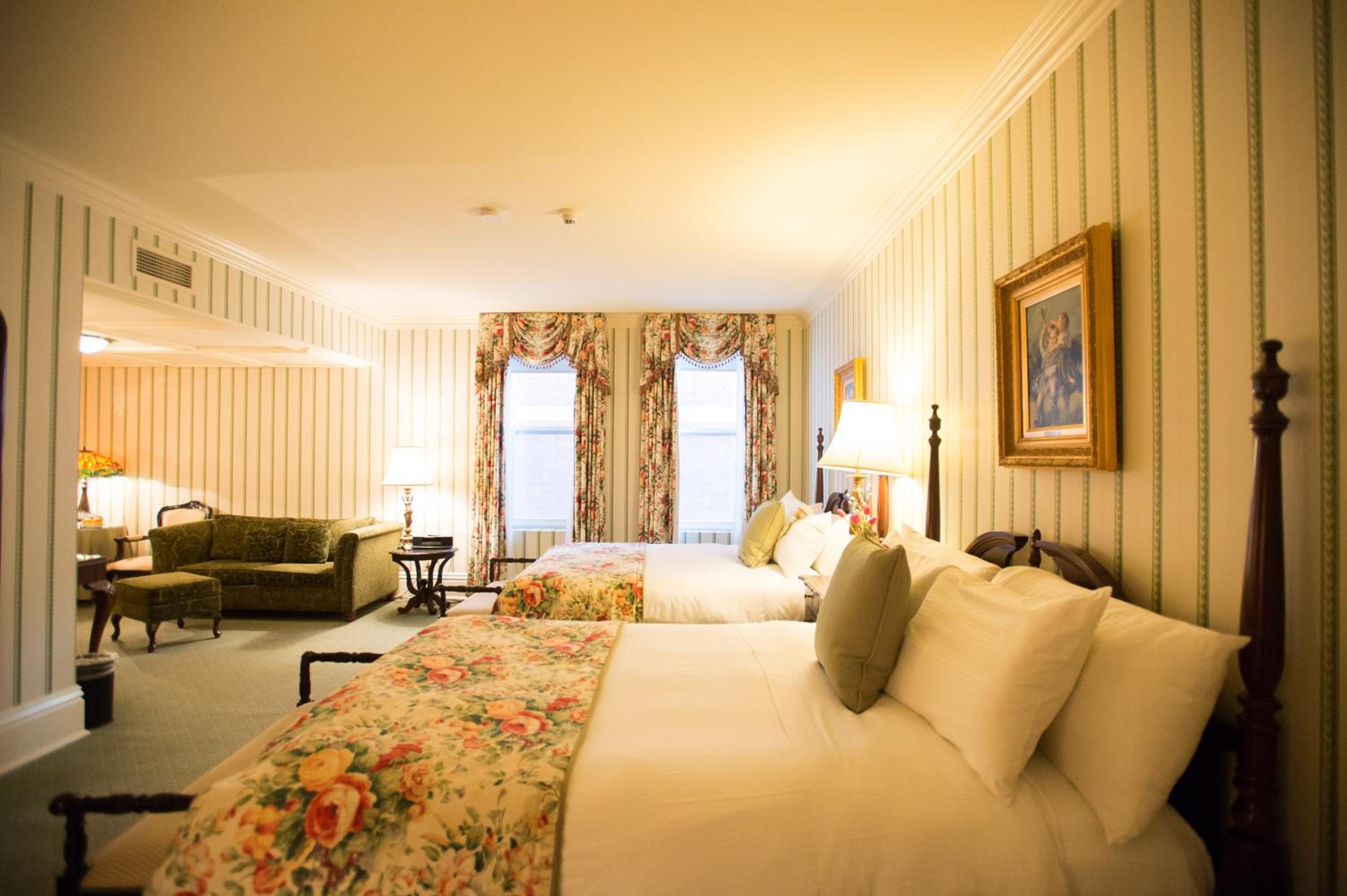 Standard Double or Twin Room photo 3
