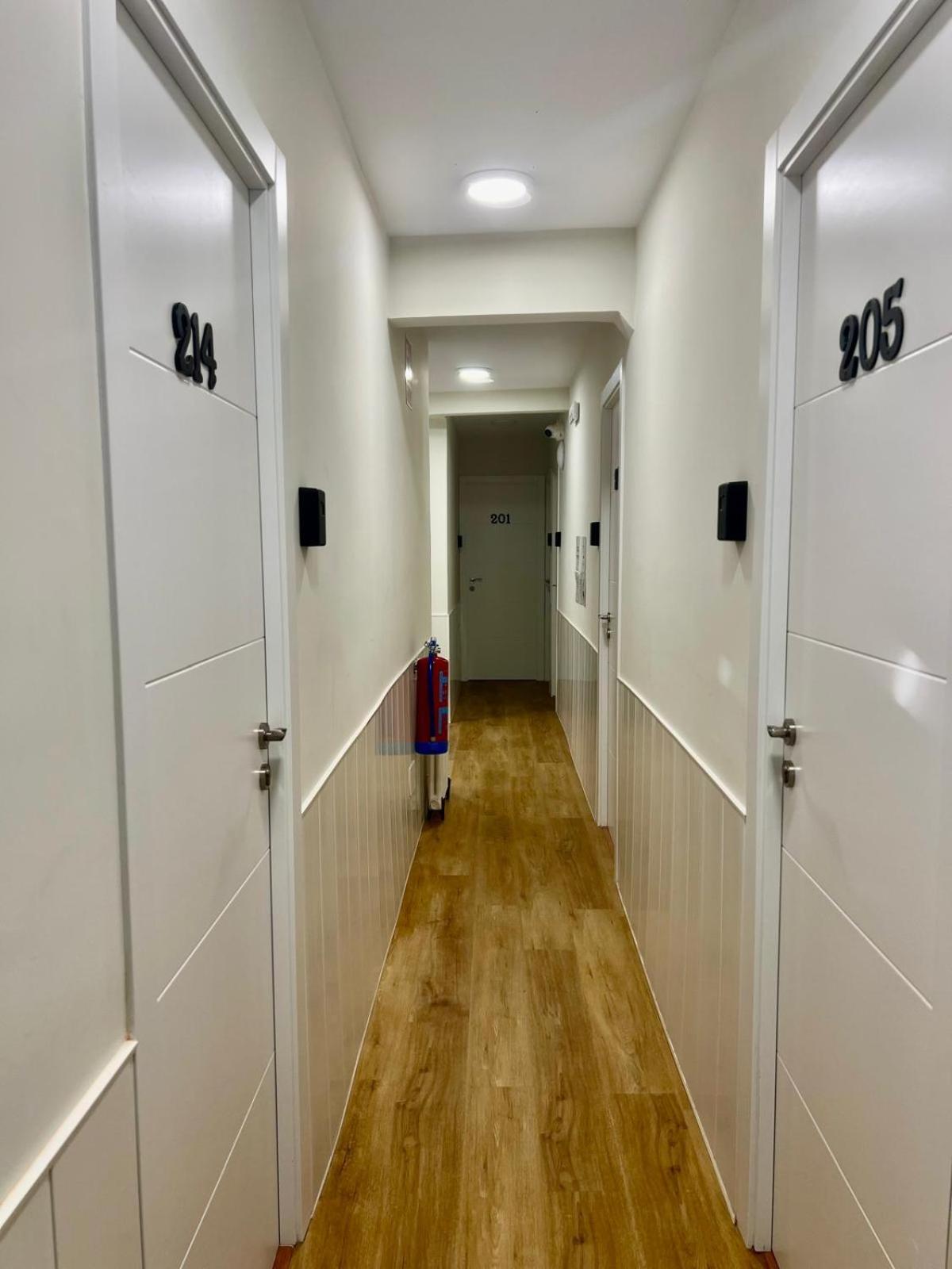 Double Room - Photo 8