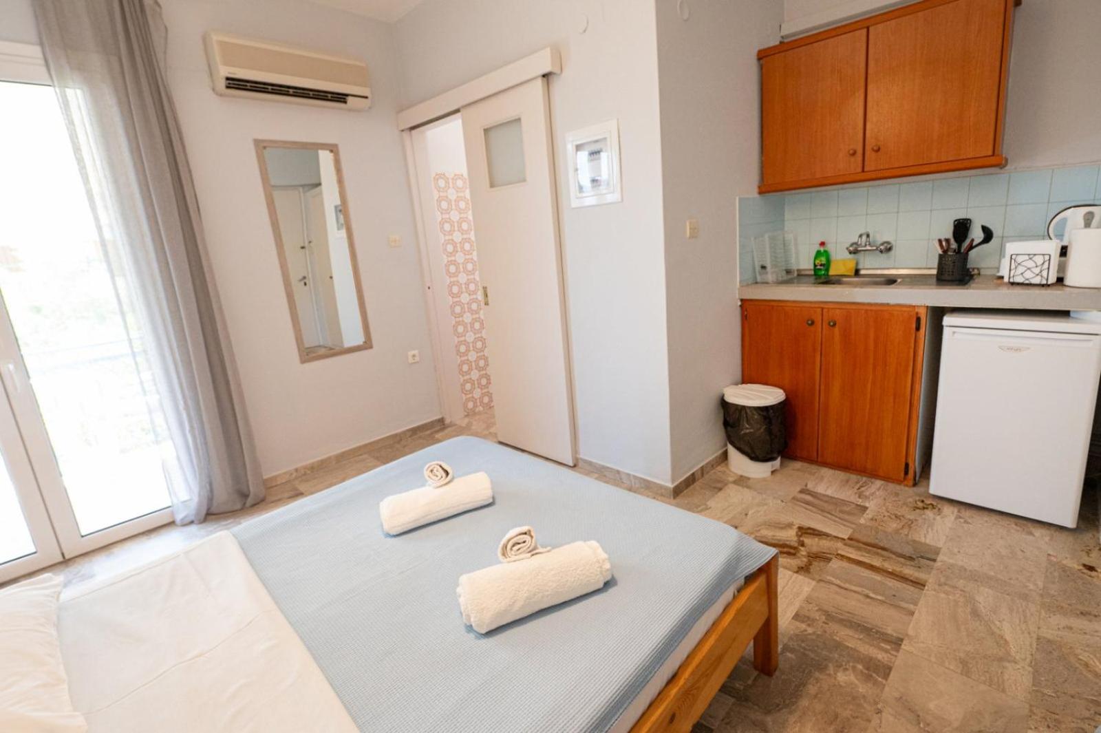 Triple Room with Sea View