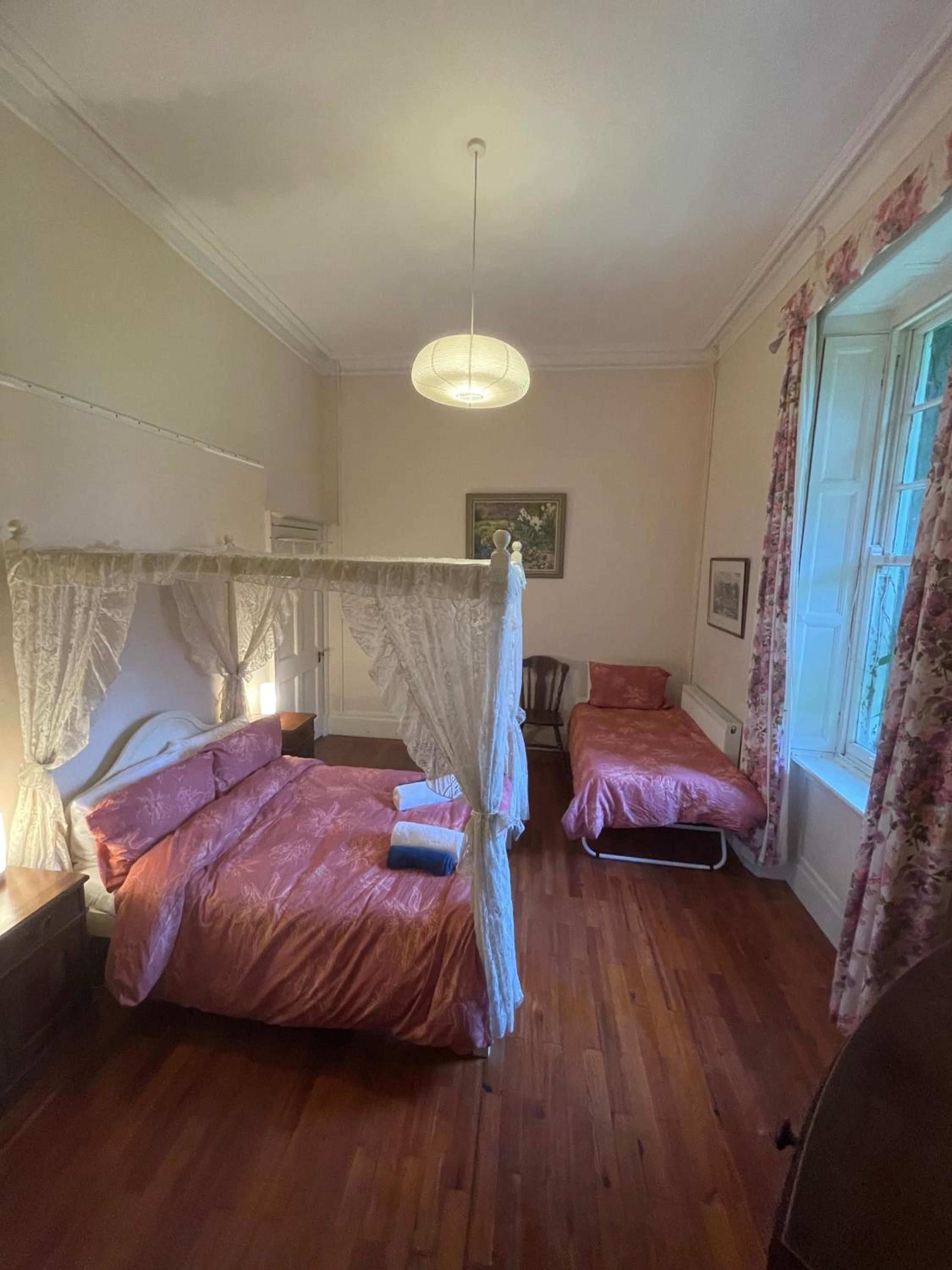 Double Room with Private Bathroom photo 1