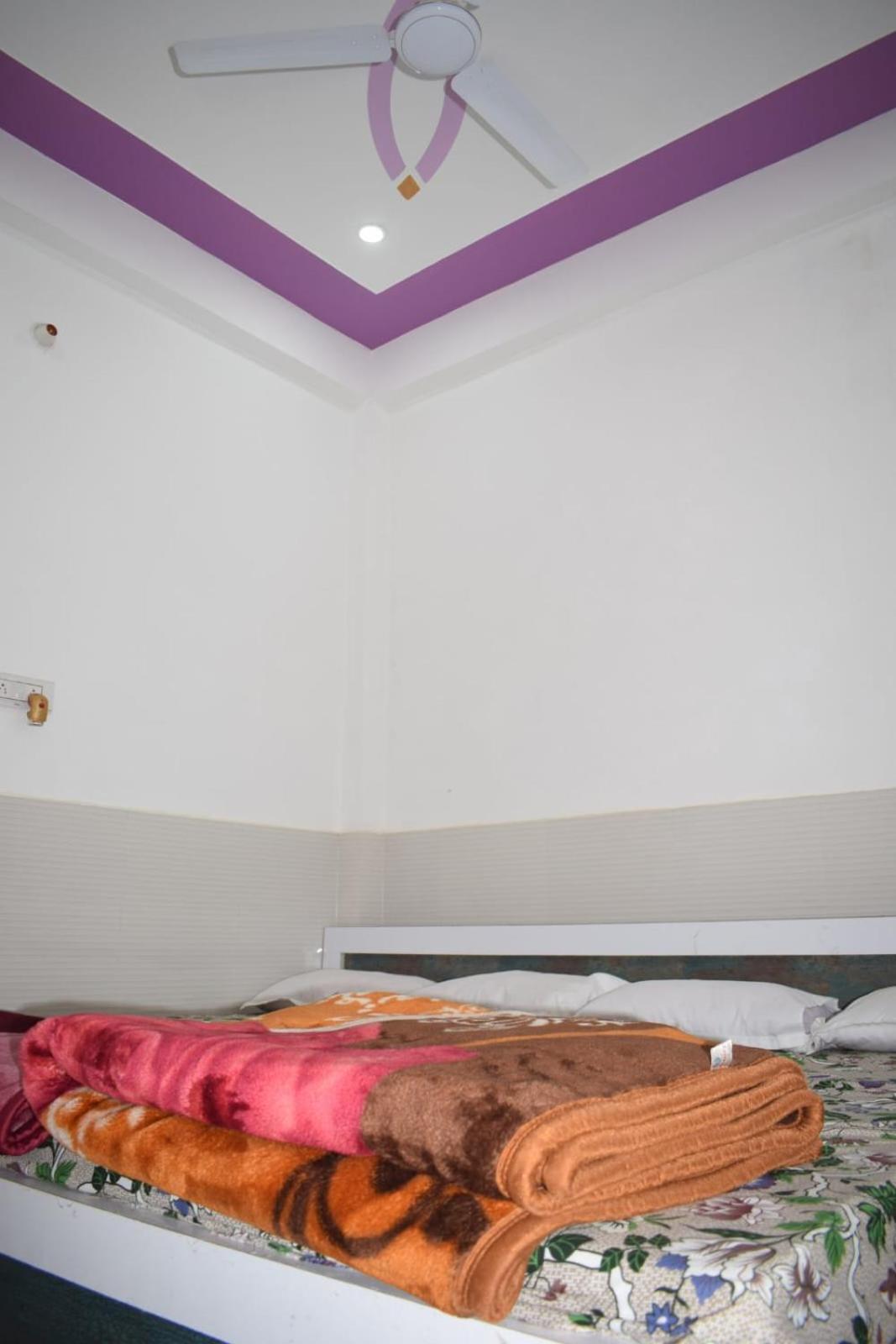 Double Room With Private Bathroom photo 2