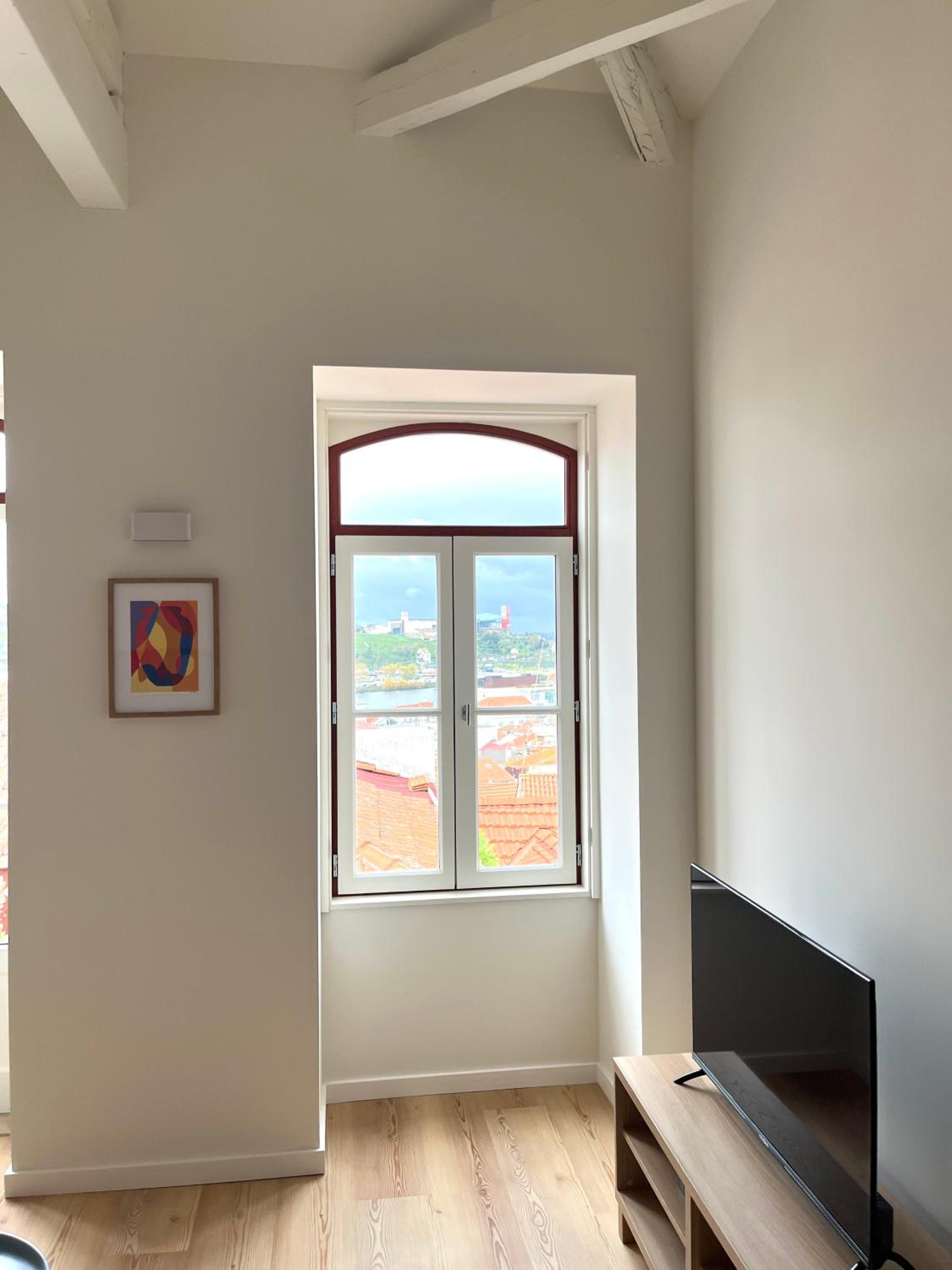 One-Bedroom Premium Apartment photo 3