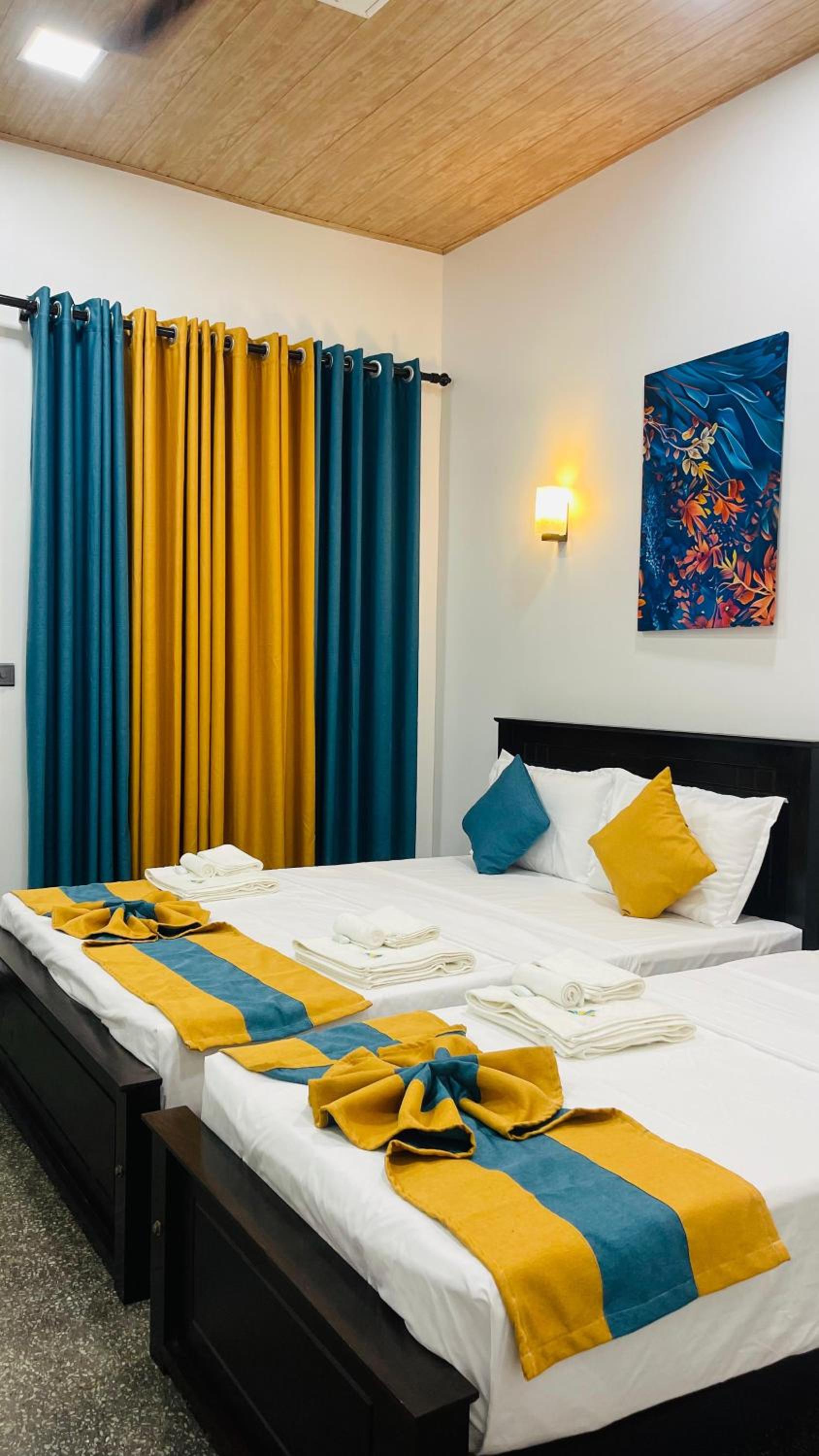 Standard Twin Room
