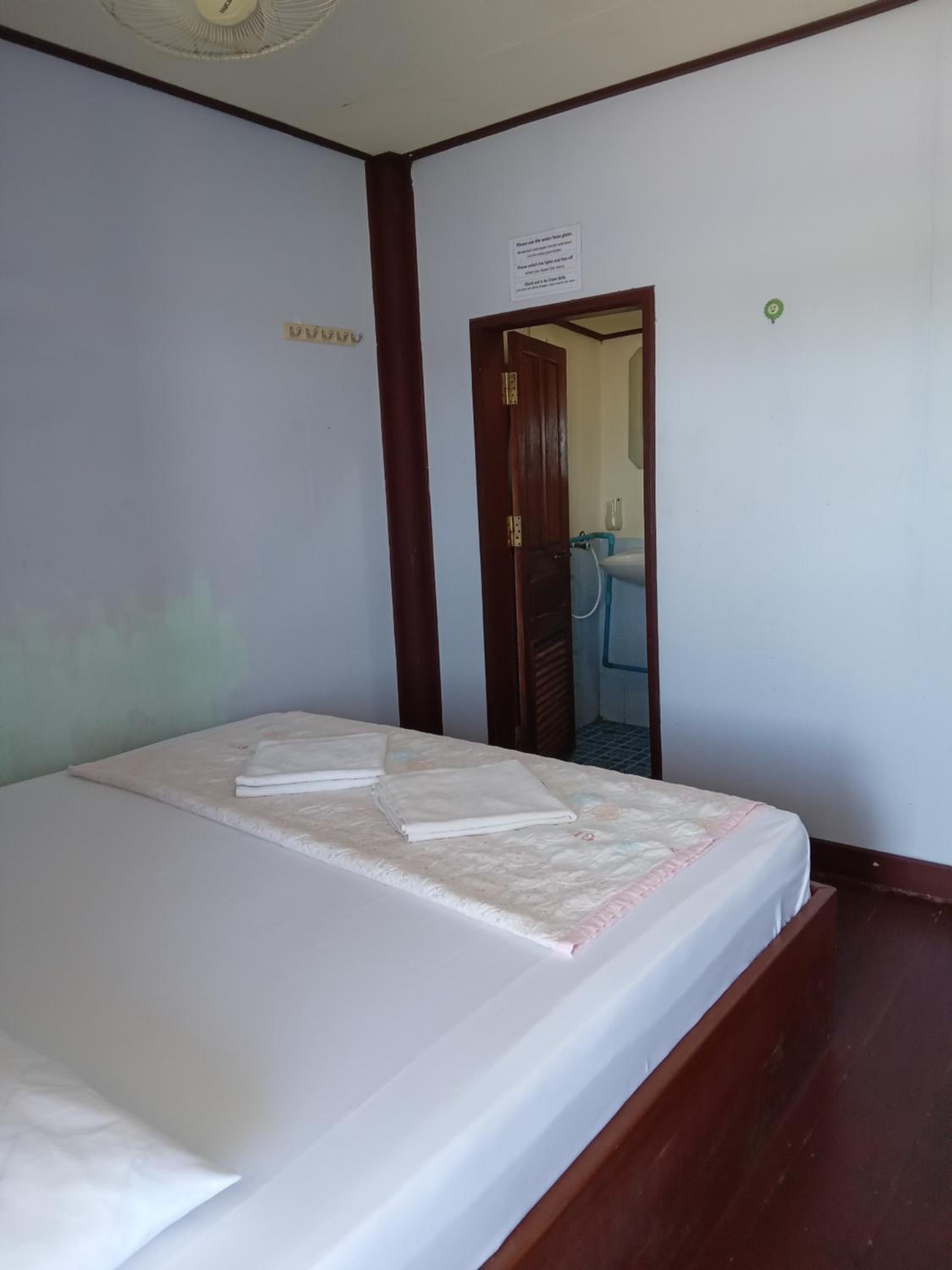 Double Room with Private Bathroom photo 2