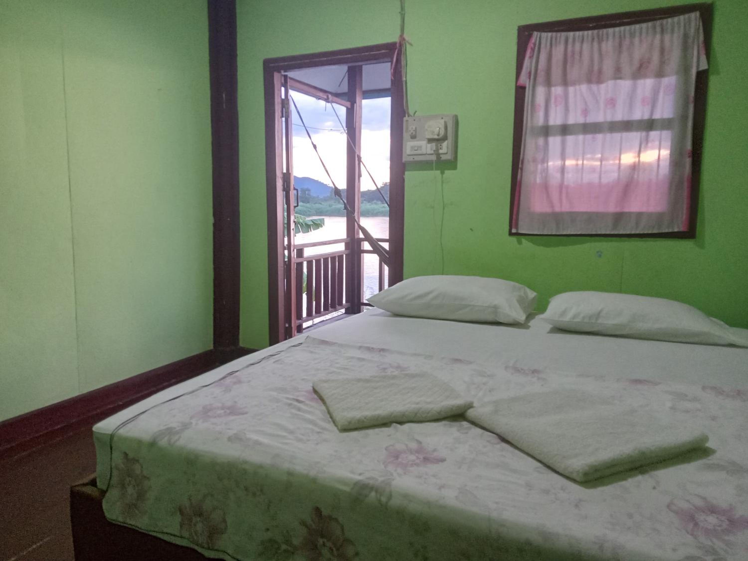 Double Room with Private Bathroom photo 3
