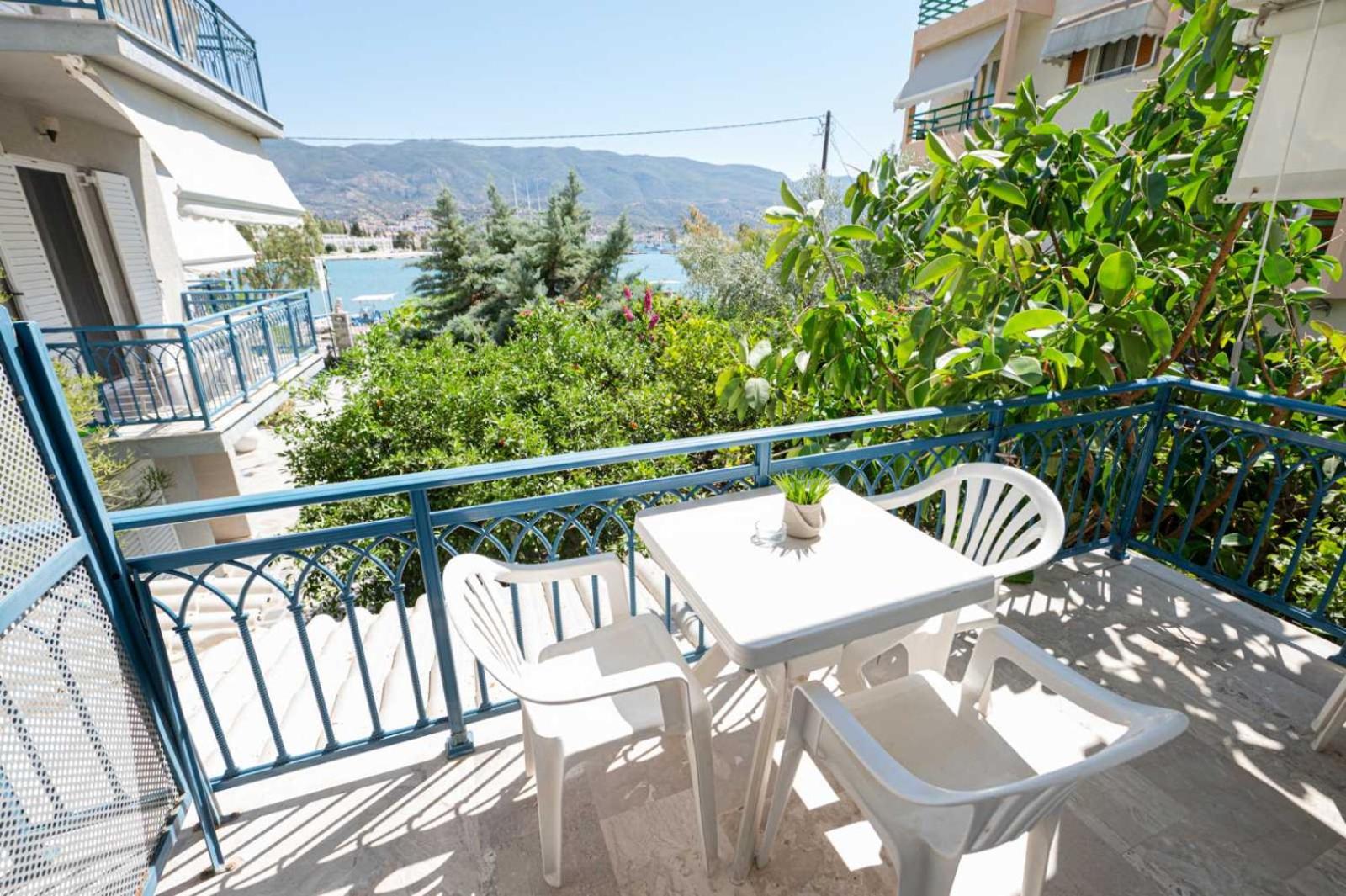 Triple Room with Sea View photo 2
