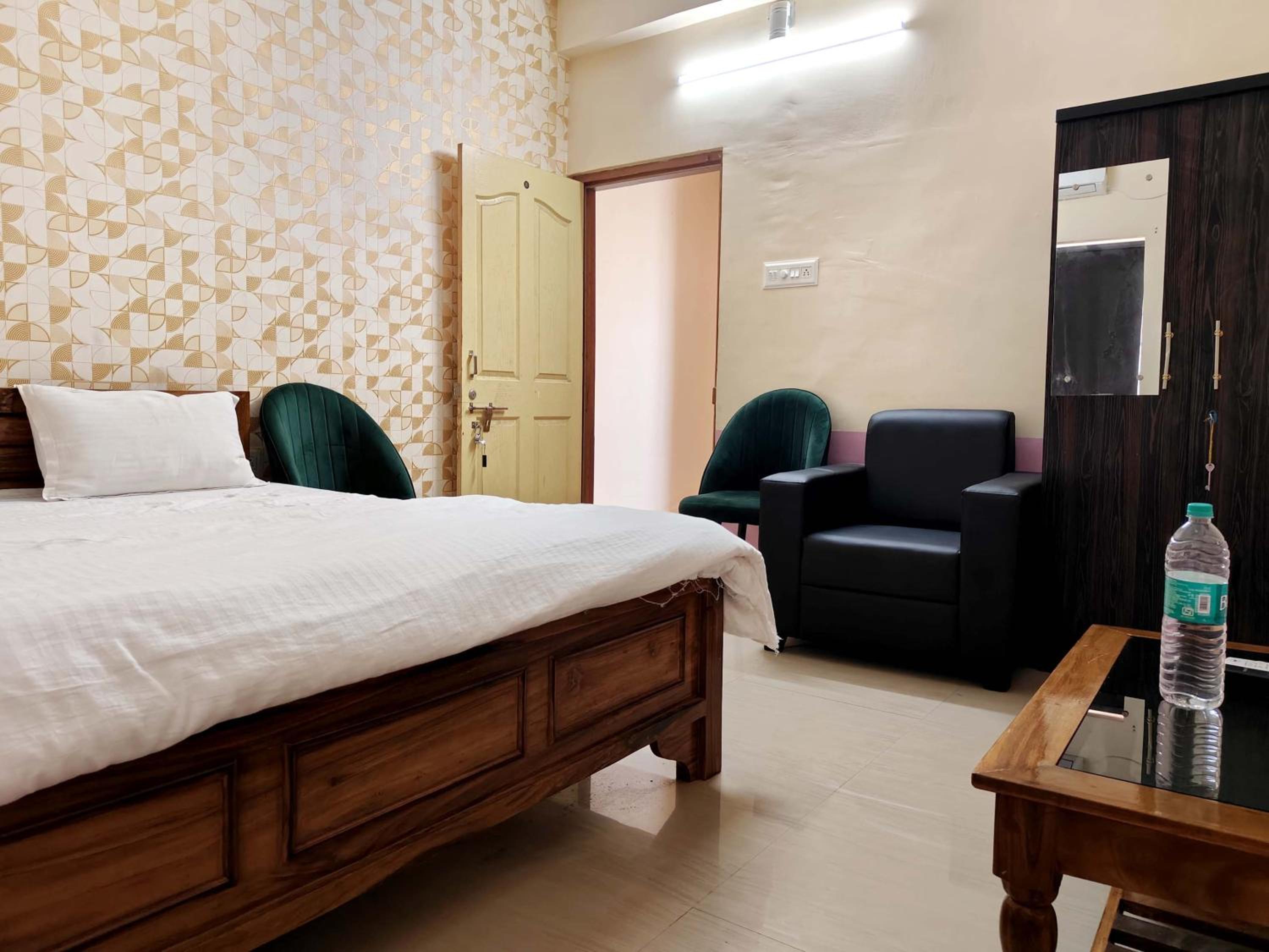 Standard Double Room With Fan