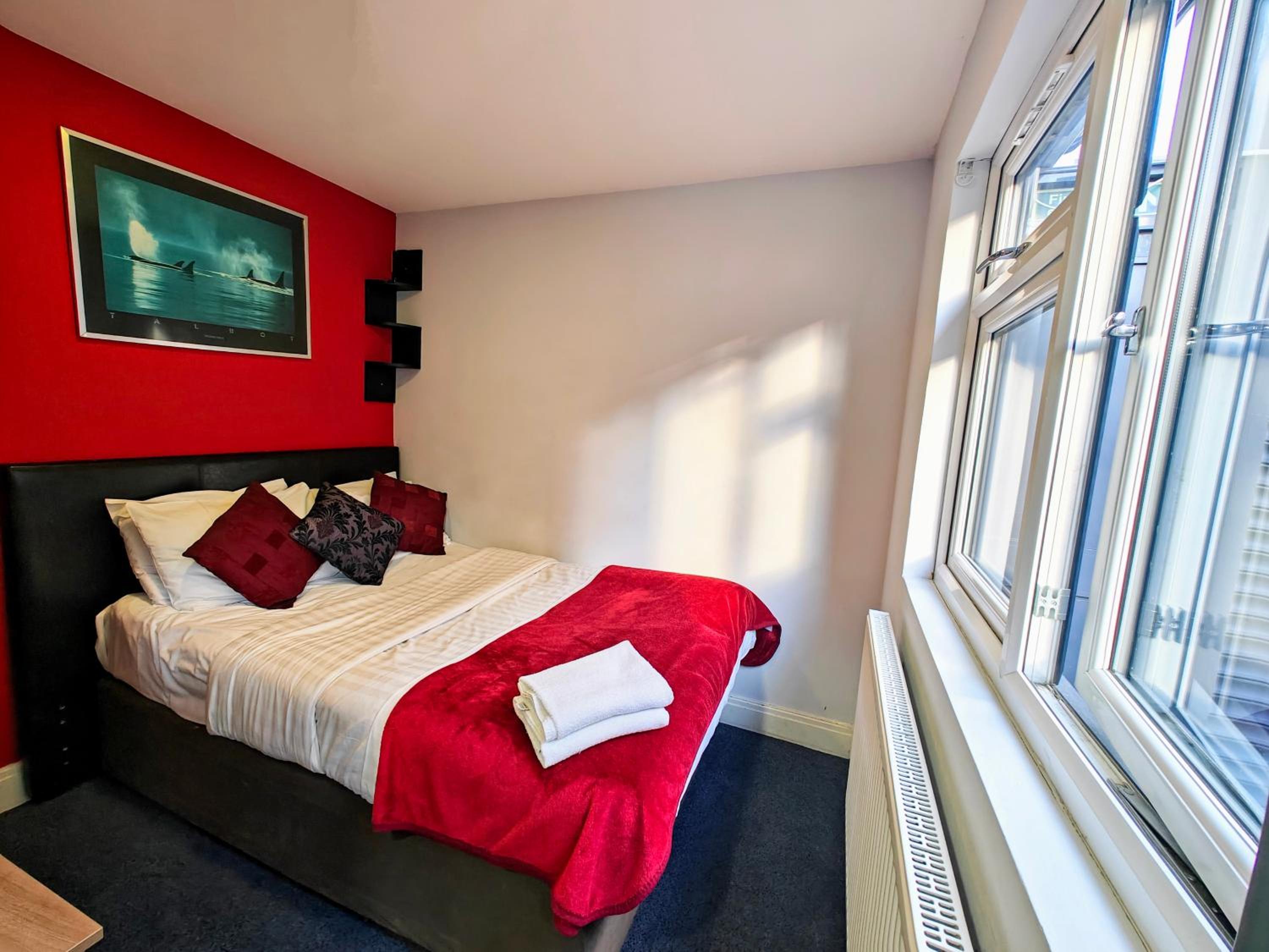 Deluxe Suite