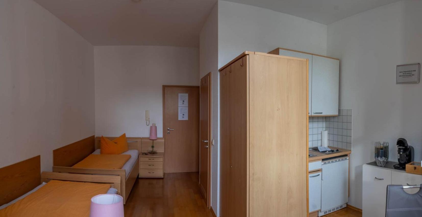 One-Bedroom Apartment photo 1