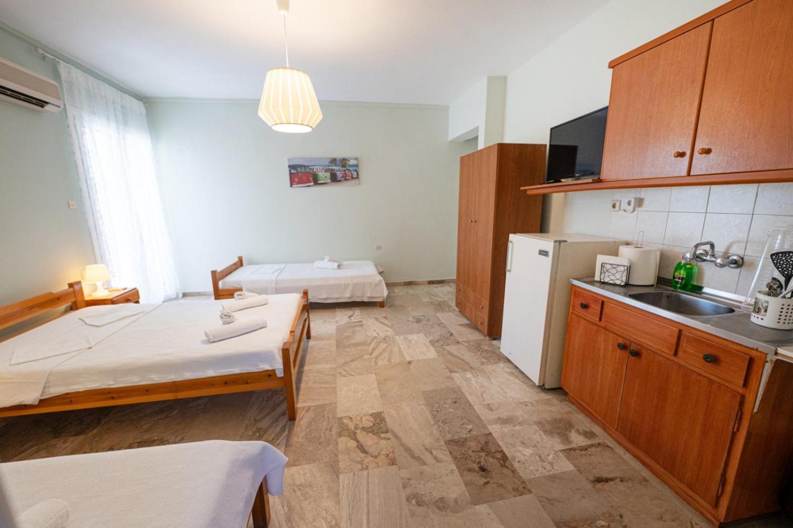 Quadruple Room with Sea View photo 2