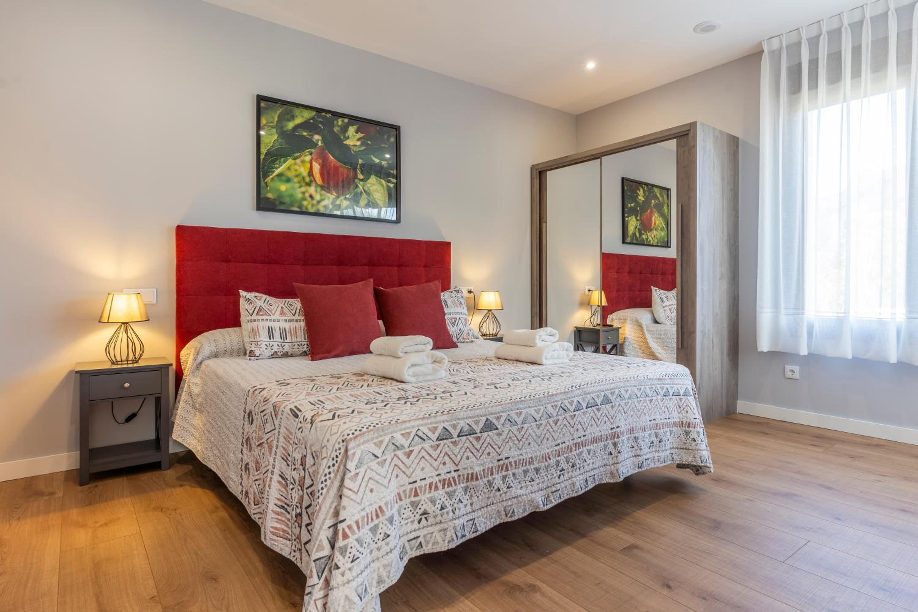 Apartamento de una habitación con jardín