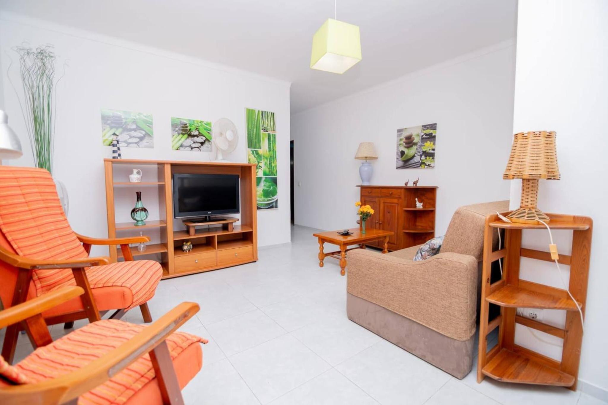 Apartment photo 1