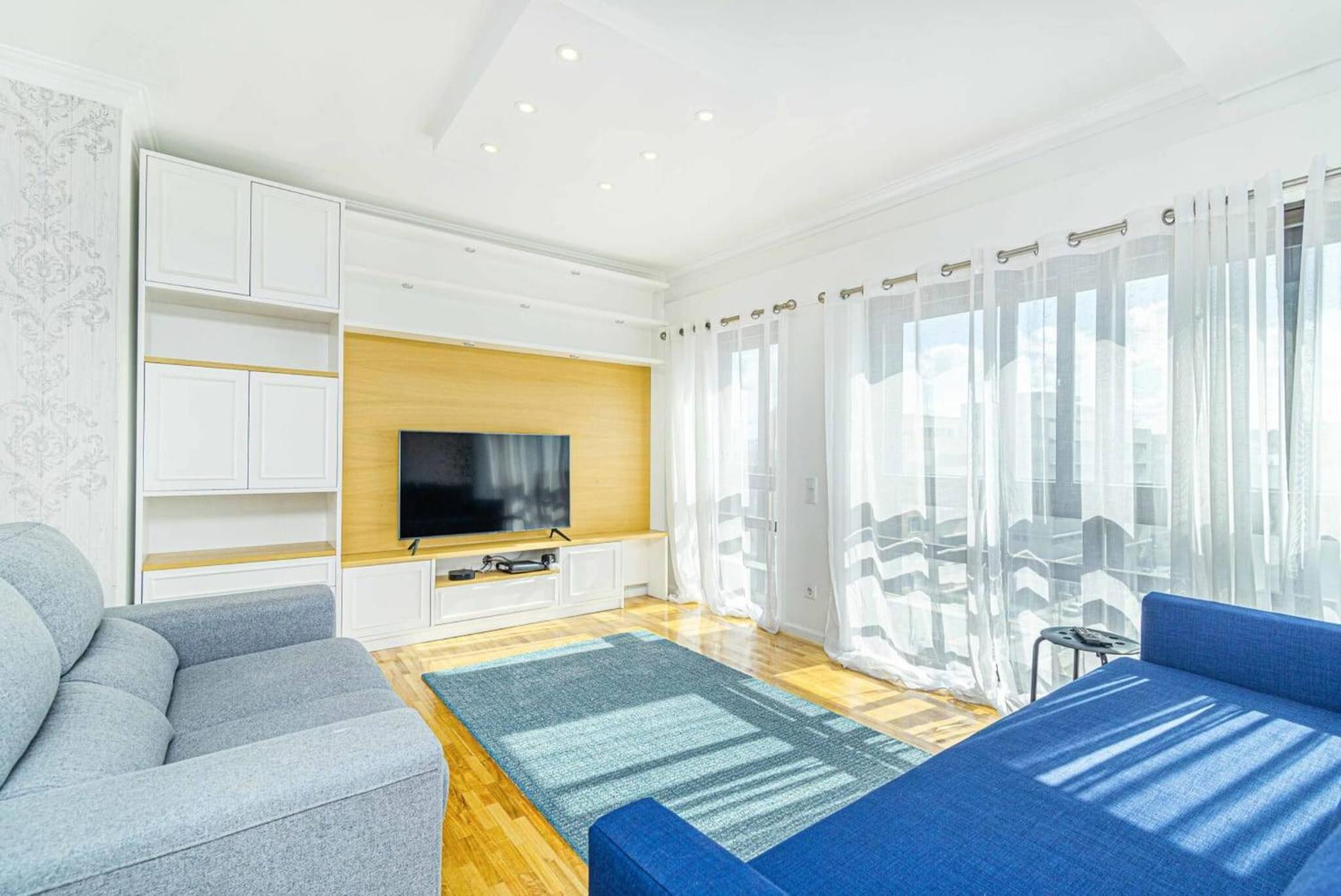 Apartment photo 1