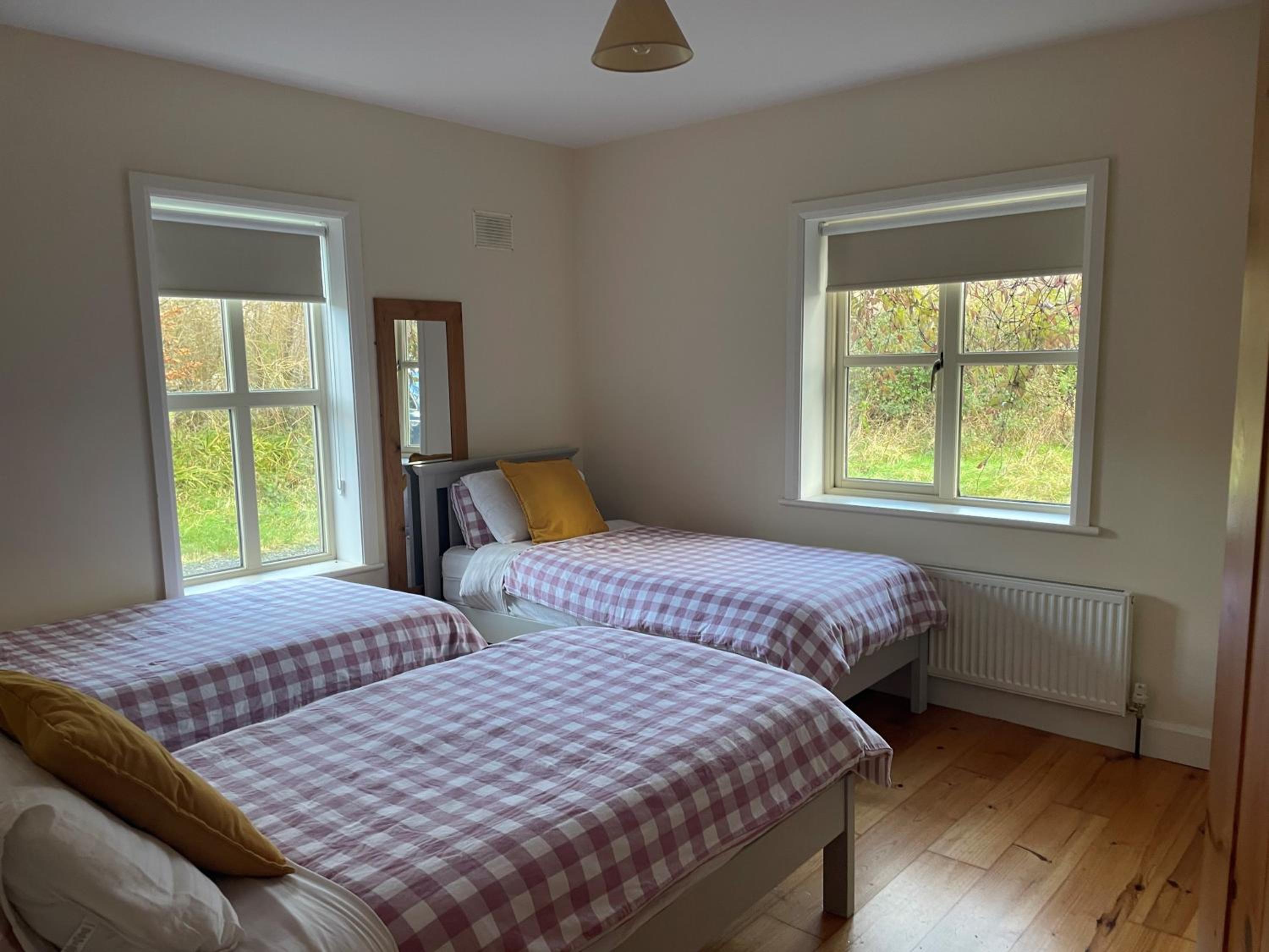Three-Bedroom House photo 2