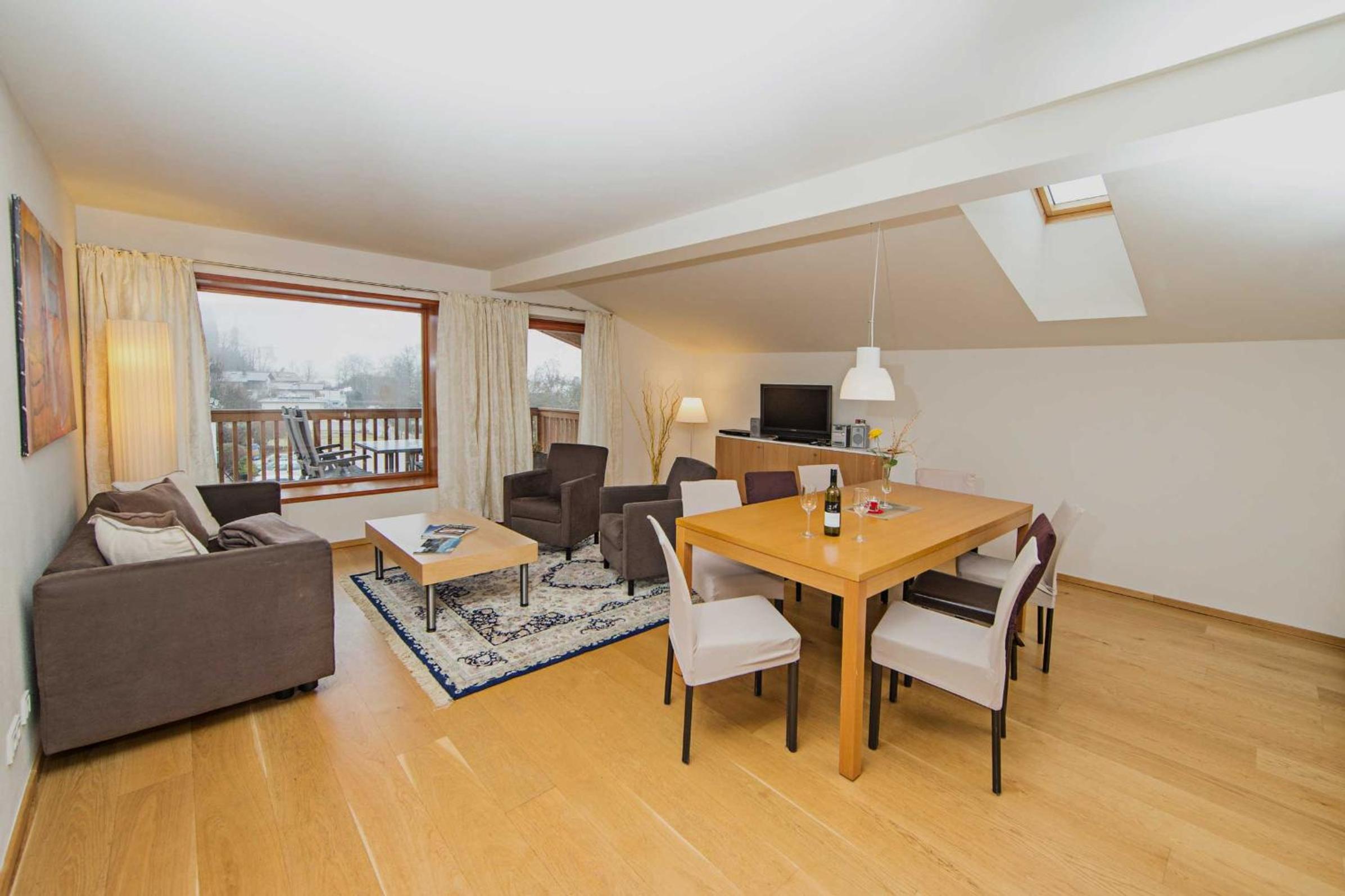  Three-Bedroom Apartment photo 1
