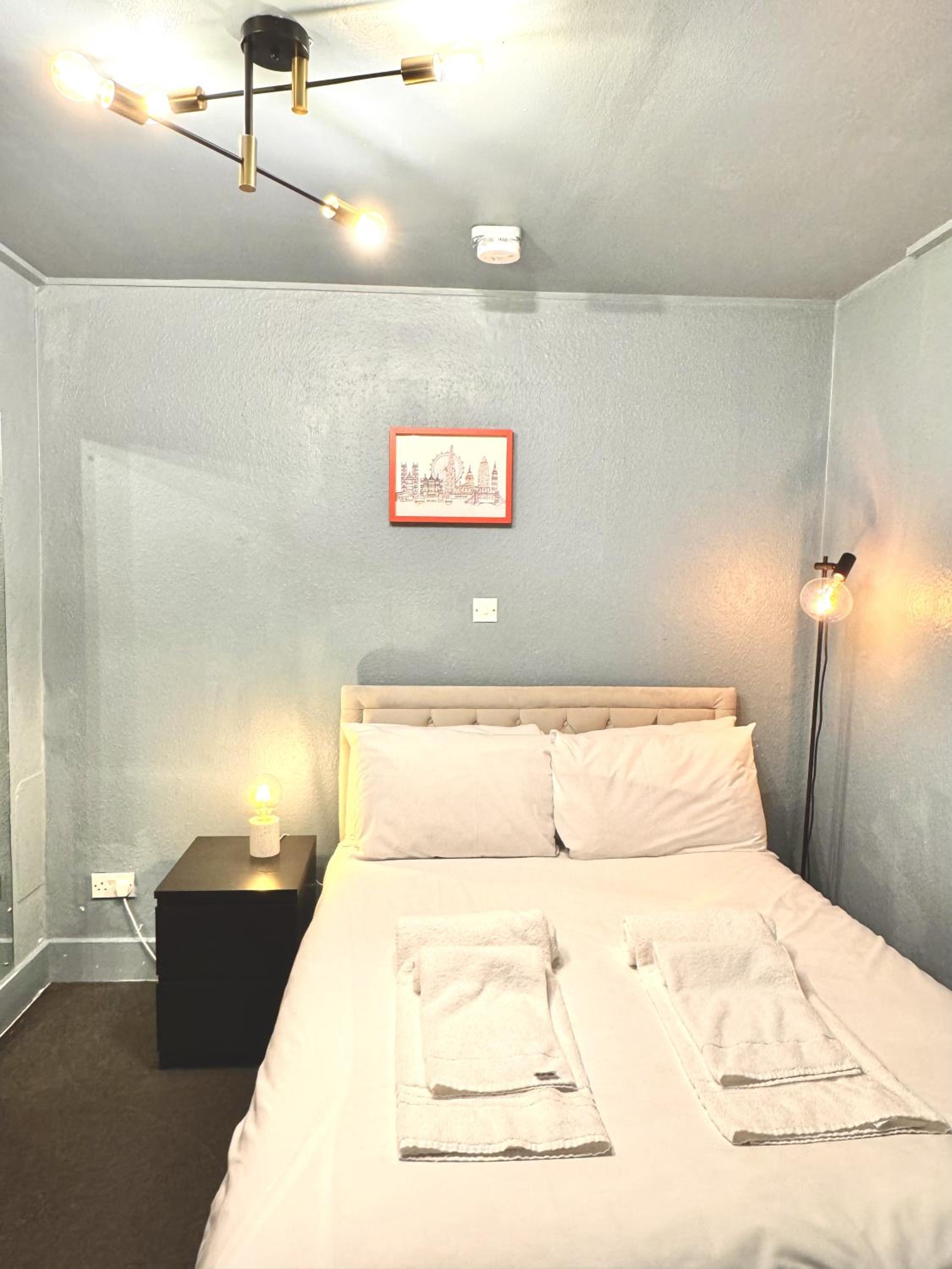 Small Double Room photo 1