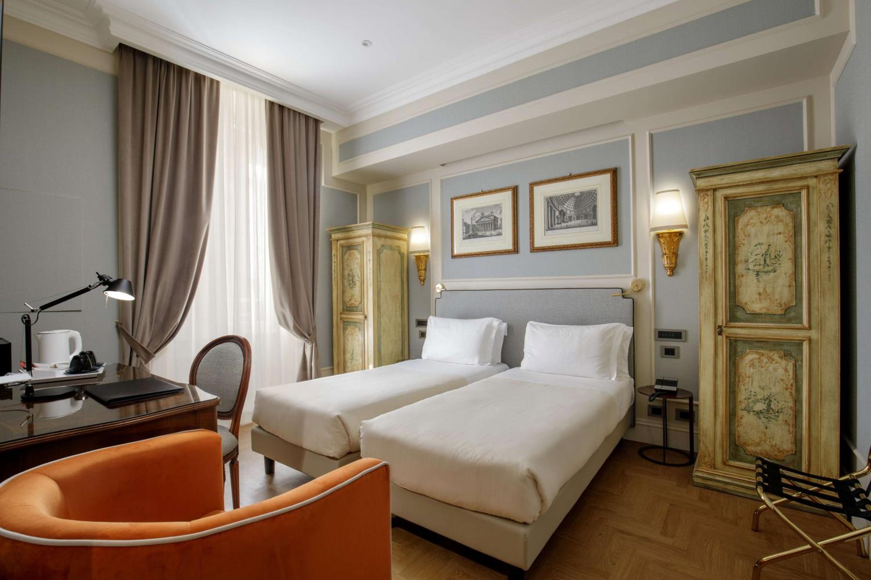 Comfort Twin Room - Non-Smoking