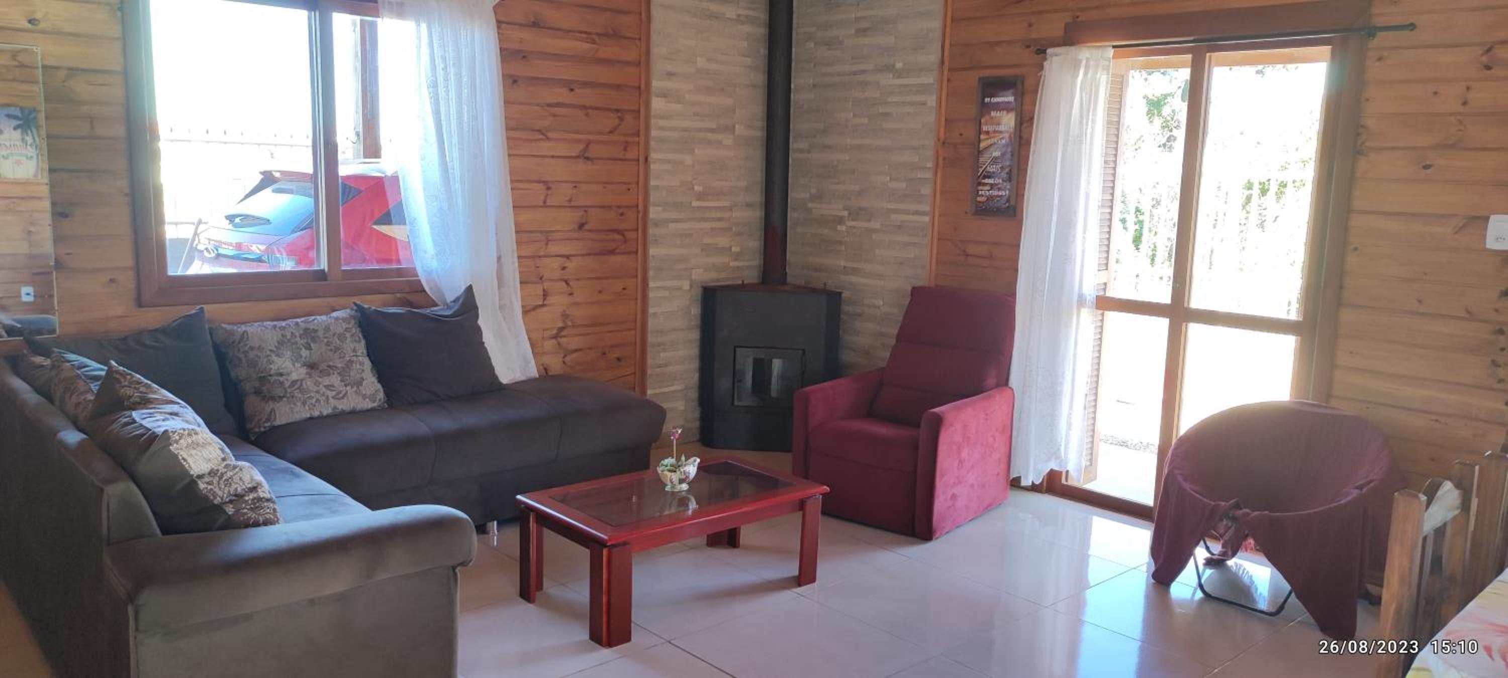 Three-Bedroom House photo 1