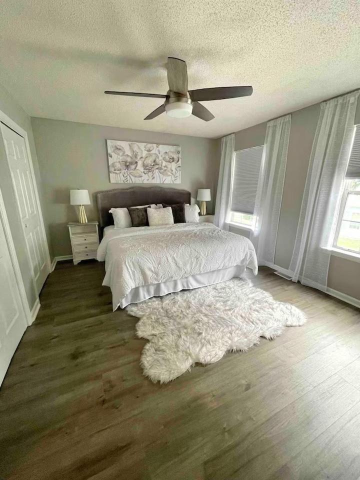 Four-Bedroom House photo 1