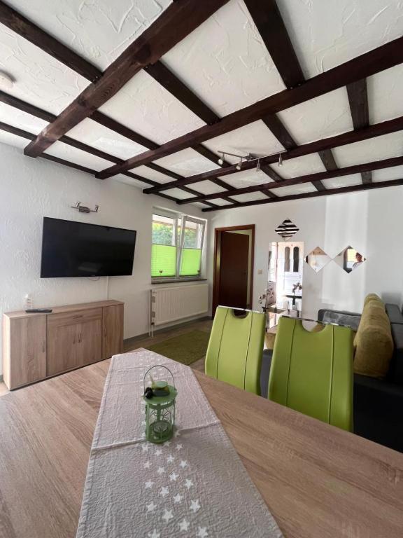 One-Bedroom Bungalow photo 3