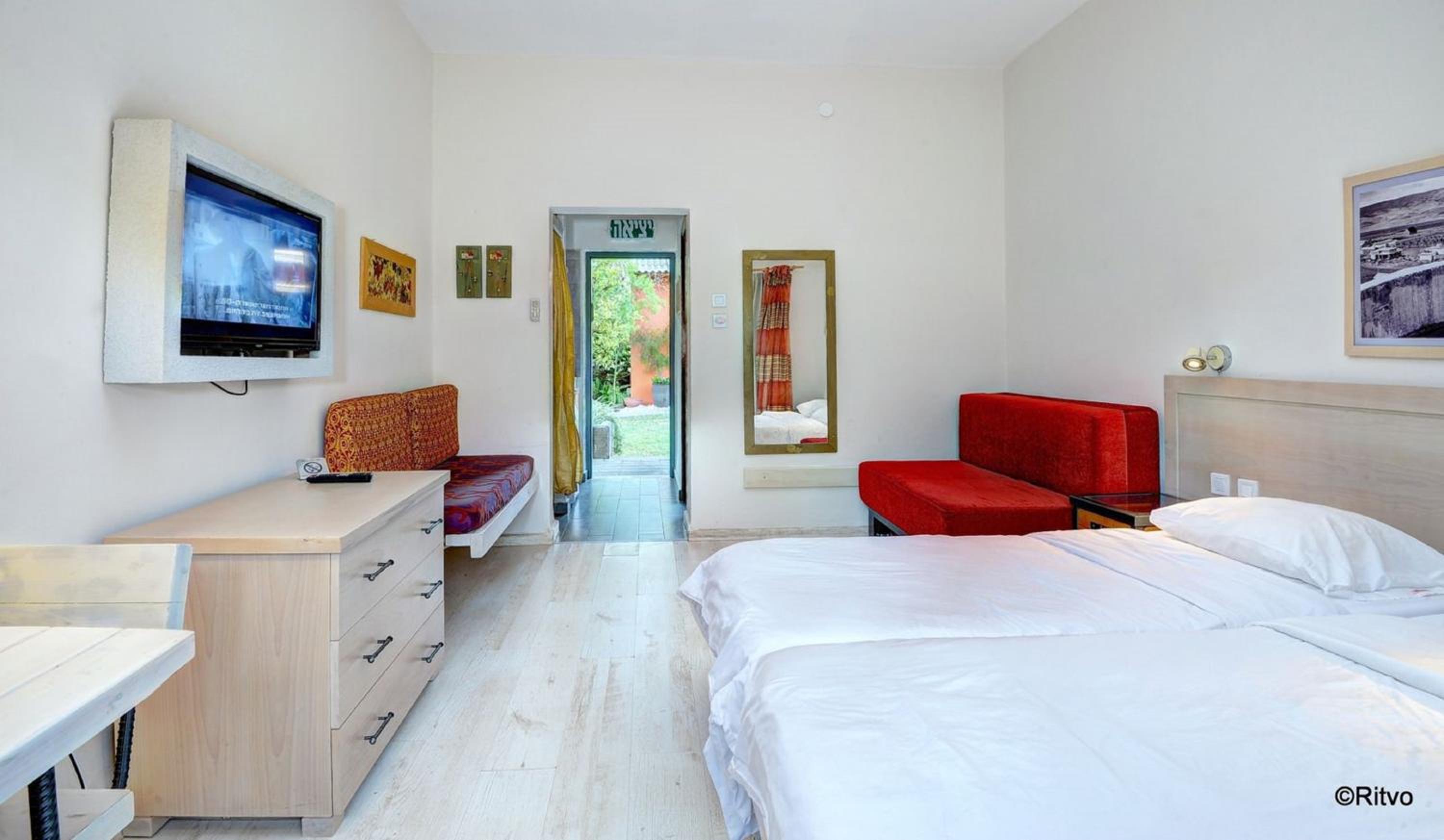 Family Suite (2 Adults + 3 Children) - Ground Floor photo 1