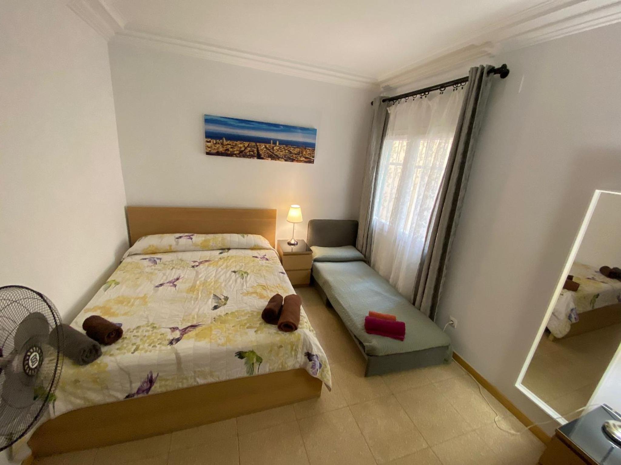 Triple Room With Shared Bathroom photo 3