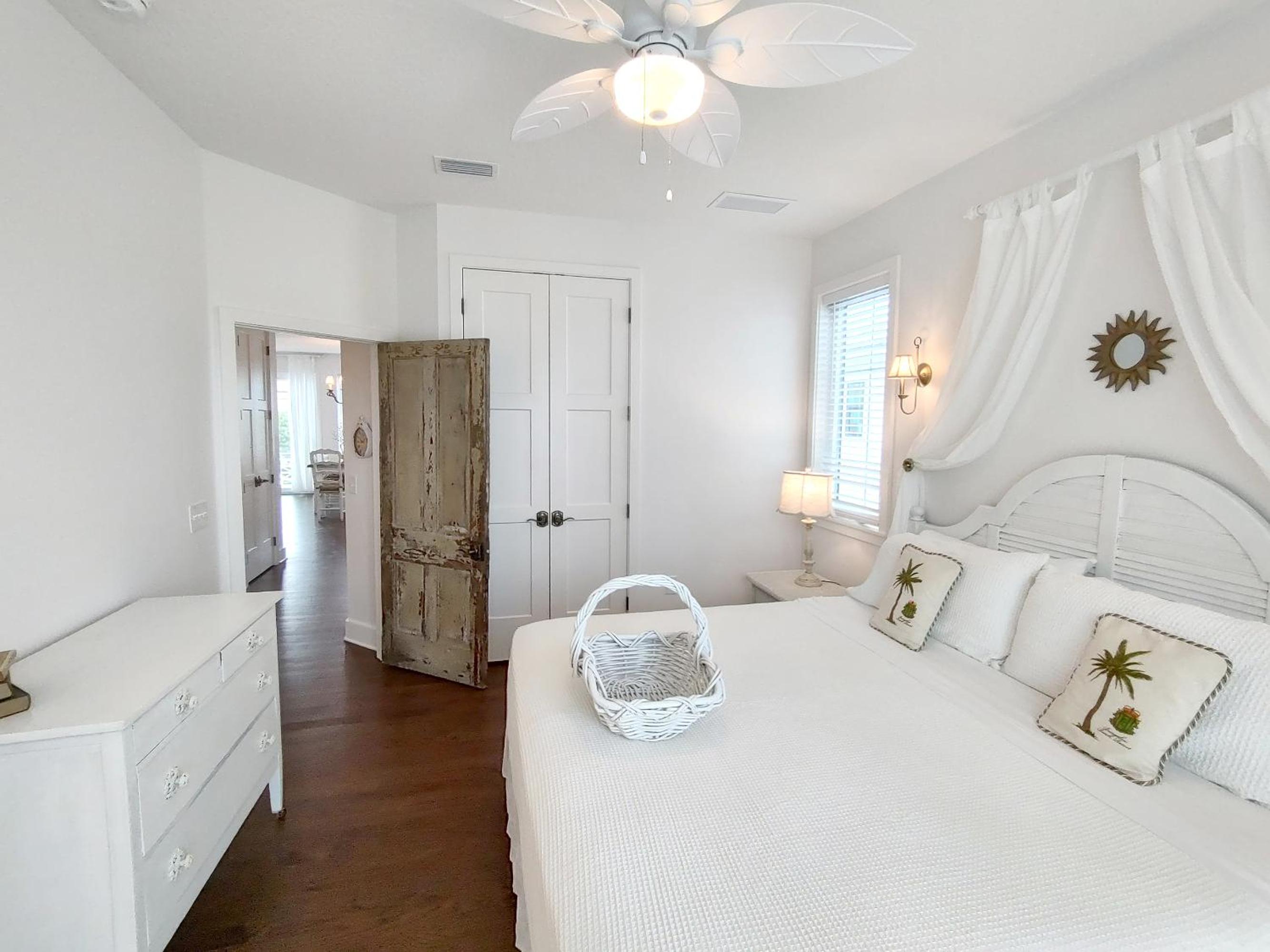 Two-Bedroom Townhouse photo 2