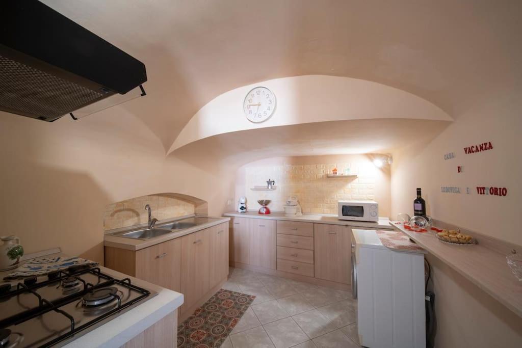 Two-Bedroom House photo 3