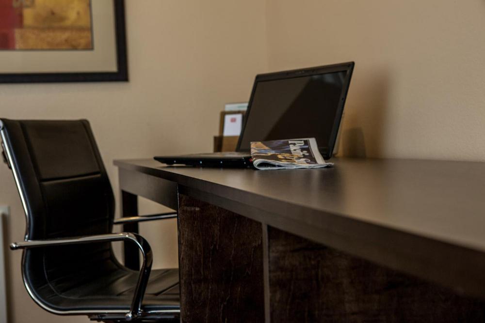 King Suite - Photo 1