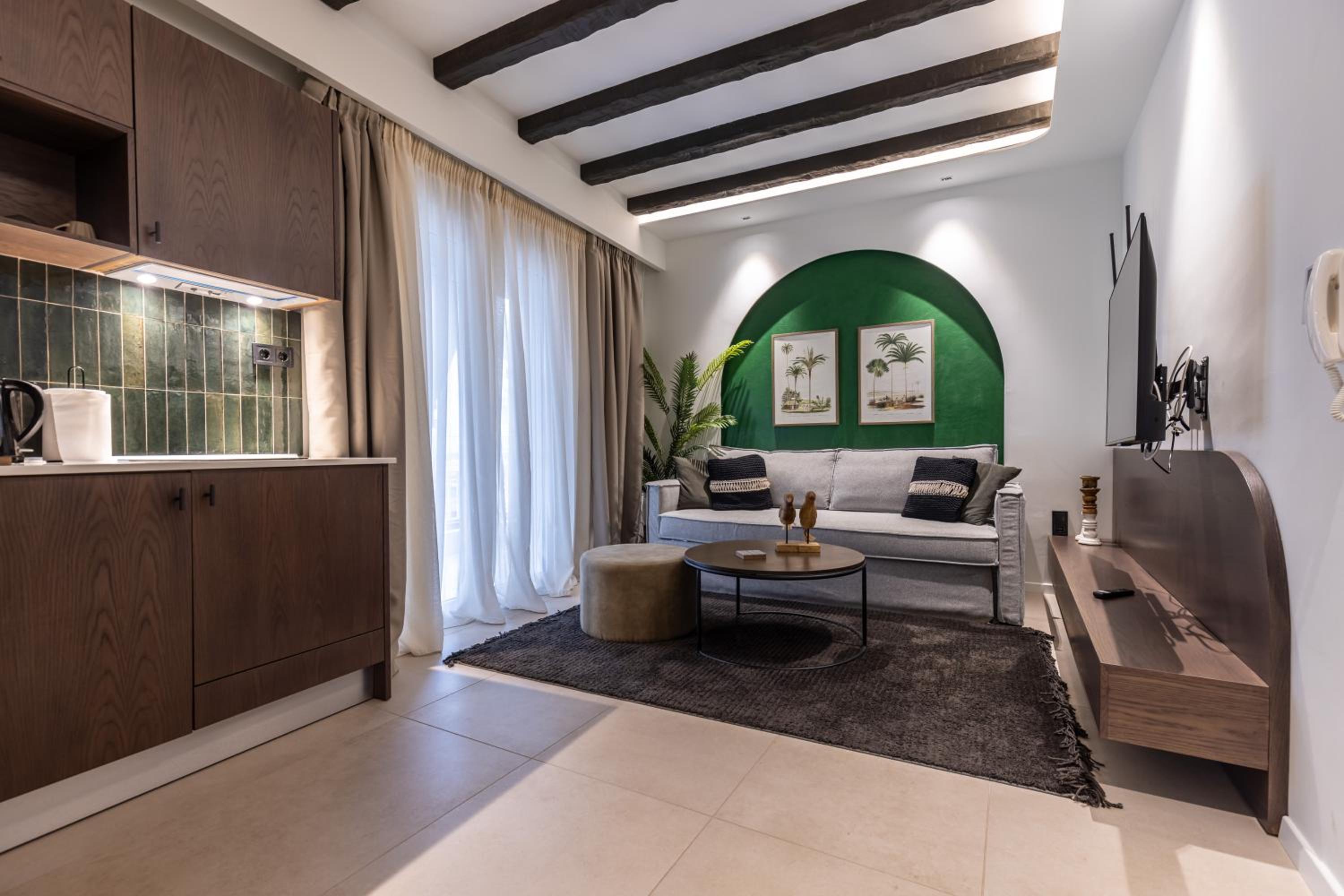 One-Bedroom Standard Apartment