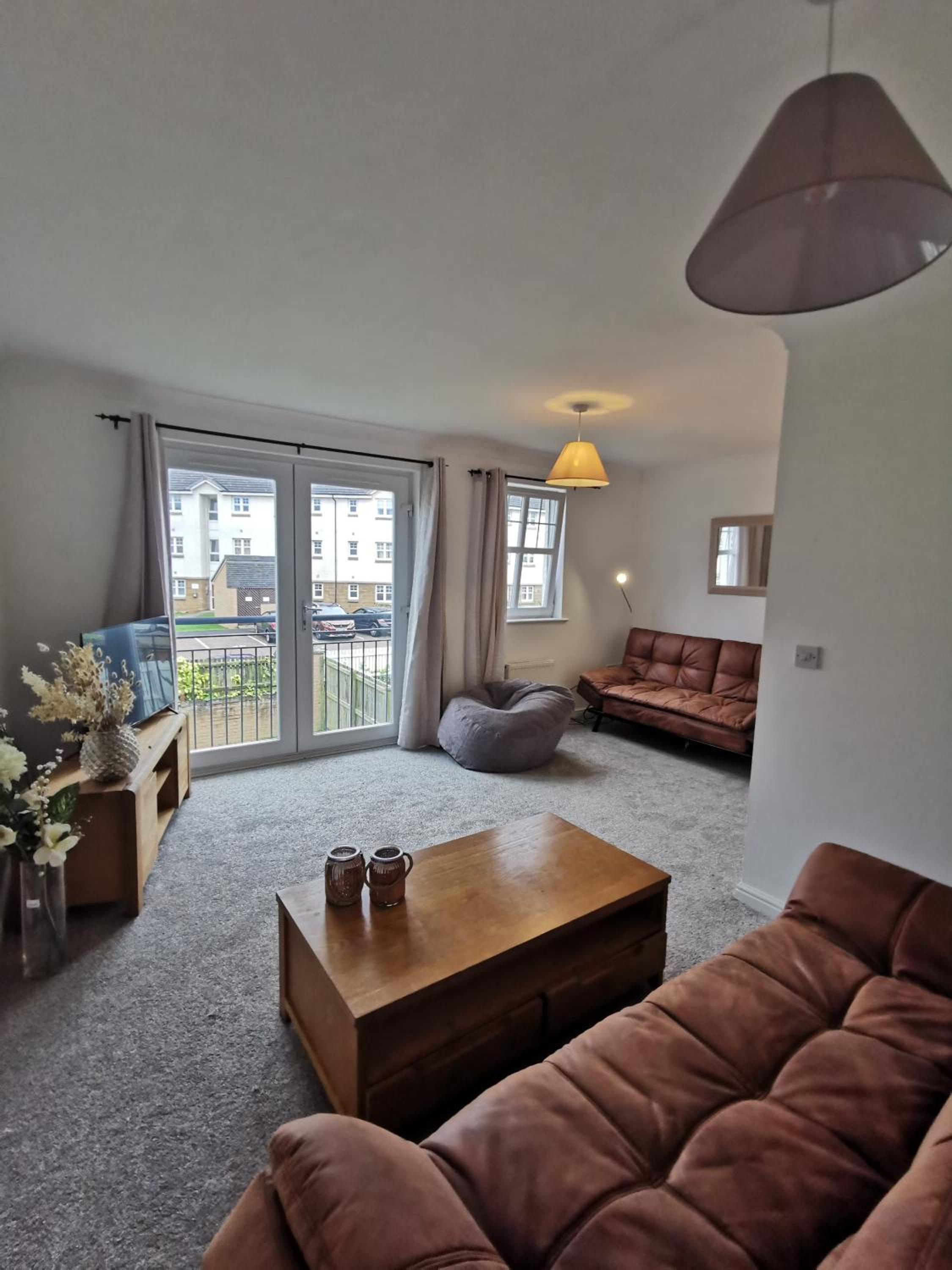 Four-Bedroom House photo 1