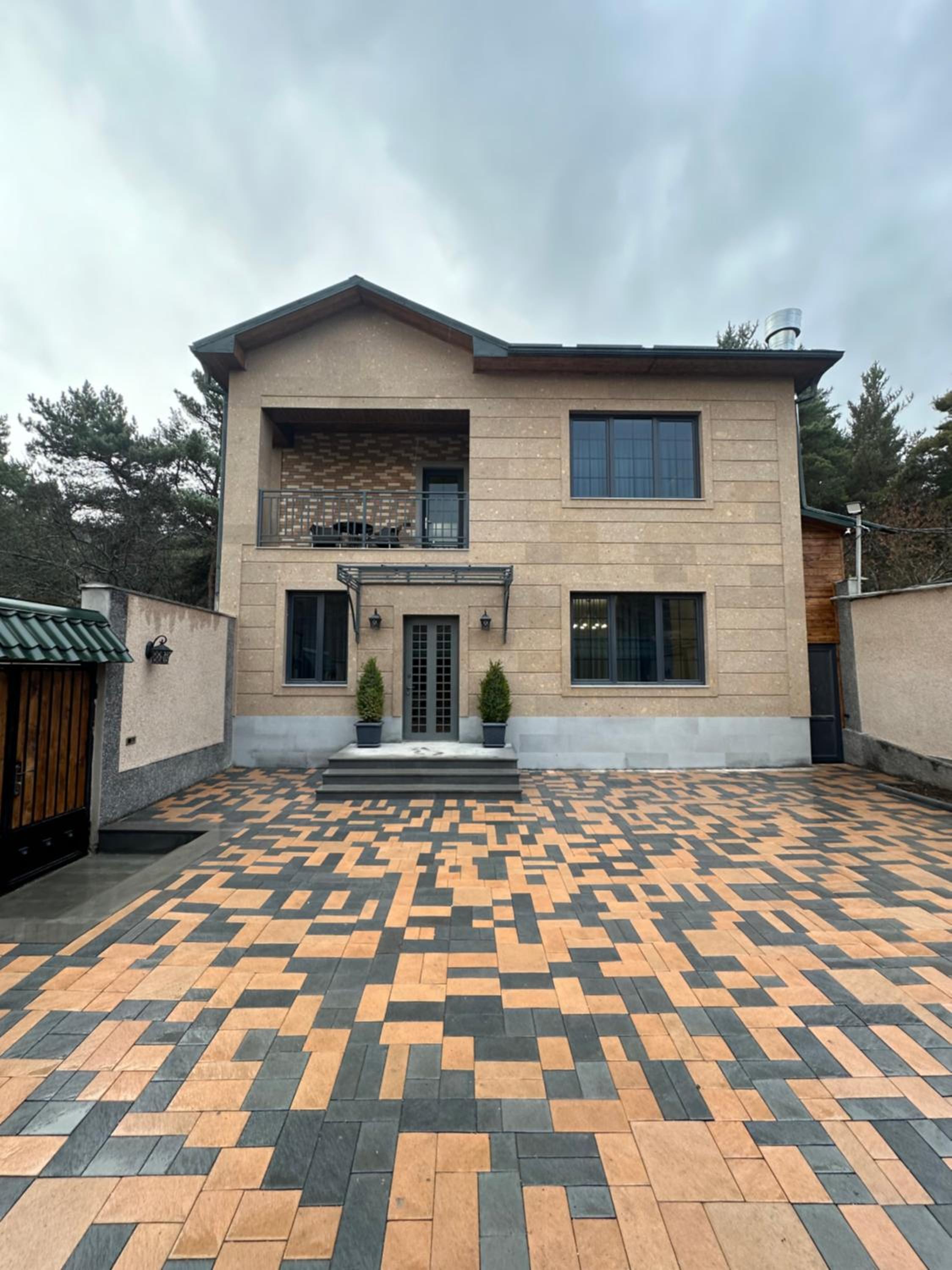 Four-Bedroom Villa photo 2