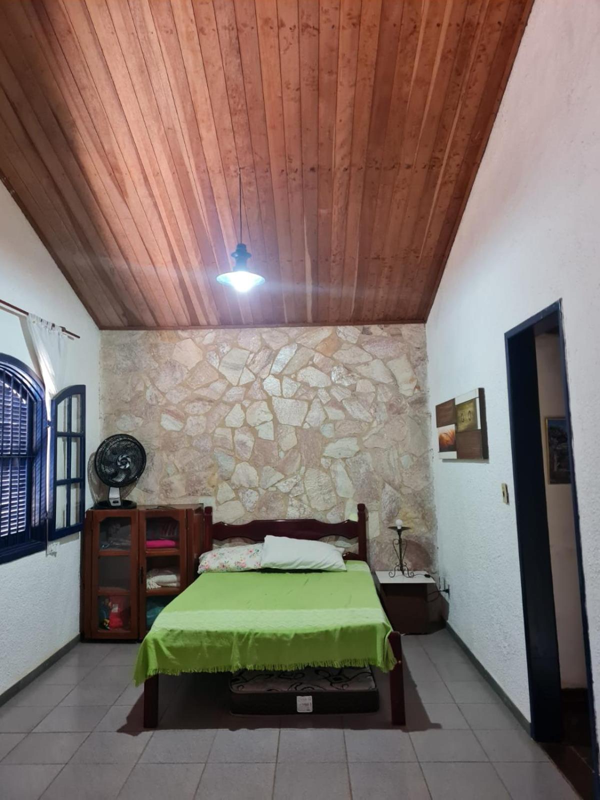 Three-Bedroom House photo 1