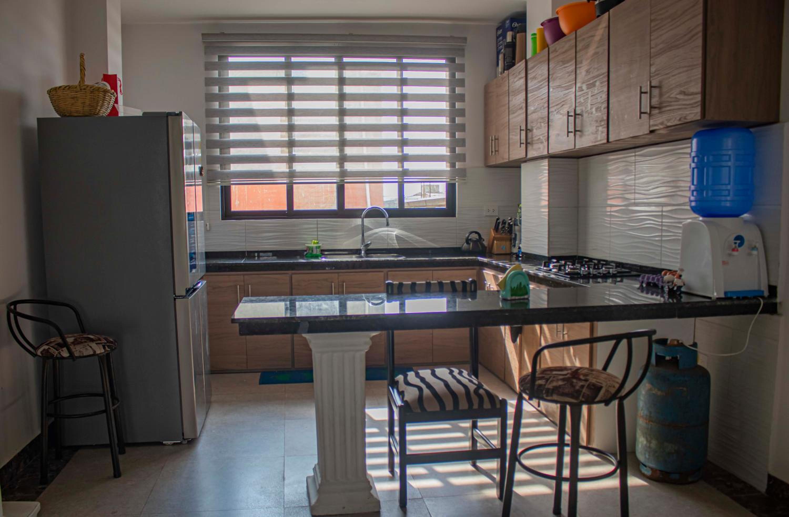 Apartment photo 2