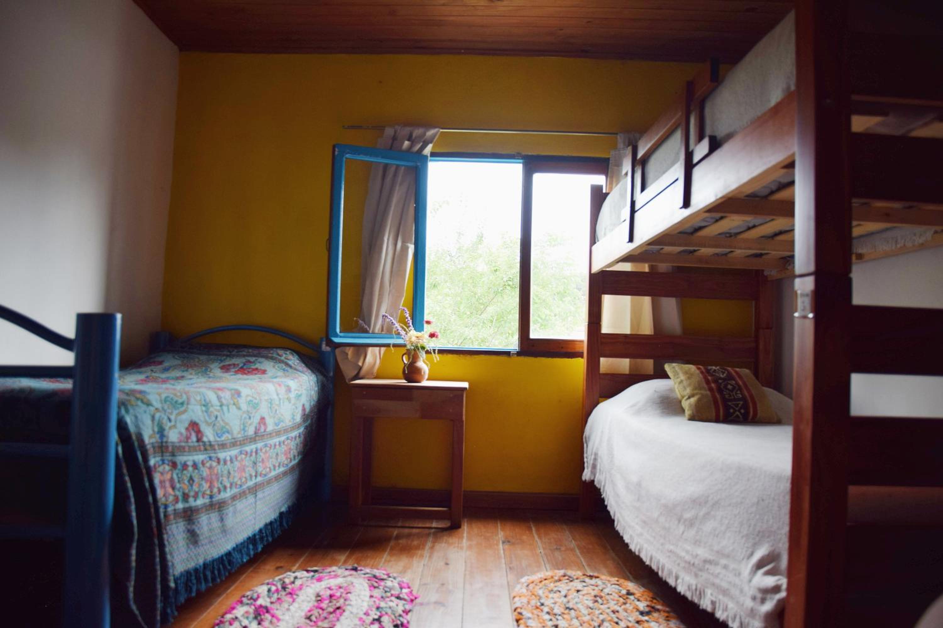 Quadruple Room with Shared Bathroom photo 3