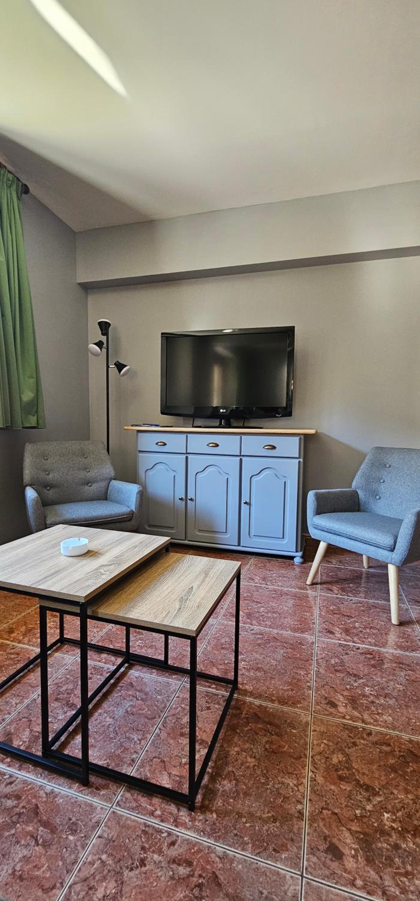 Two-Bedroom Apartment (4 Adults) photo 3