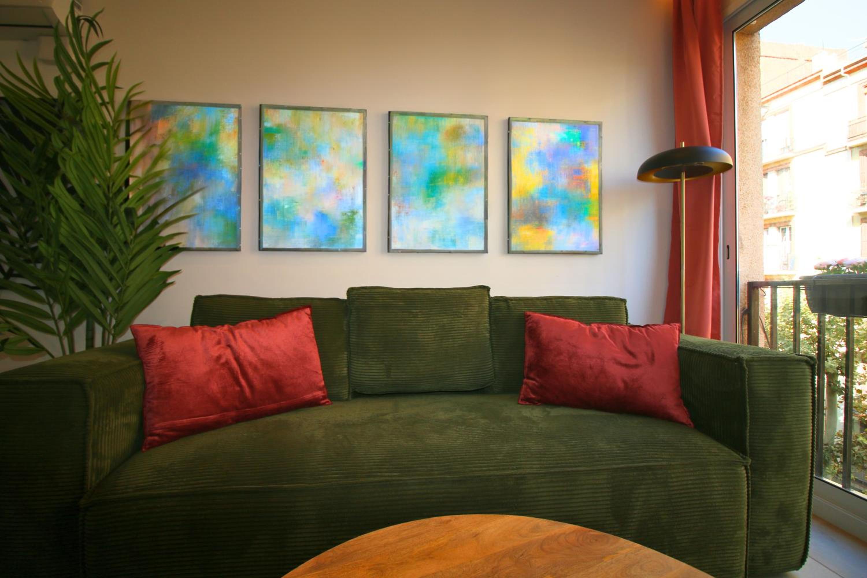 Apartment photo 2
