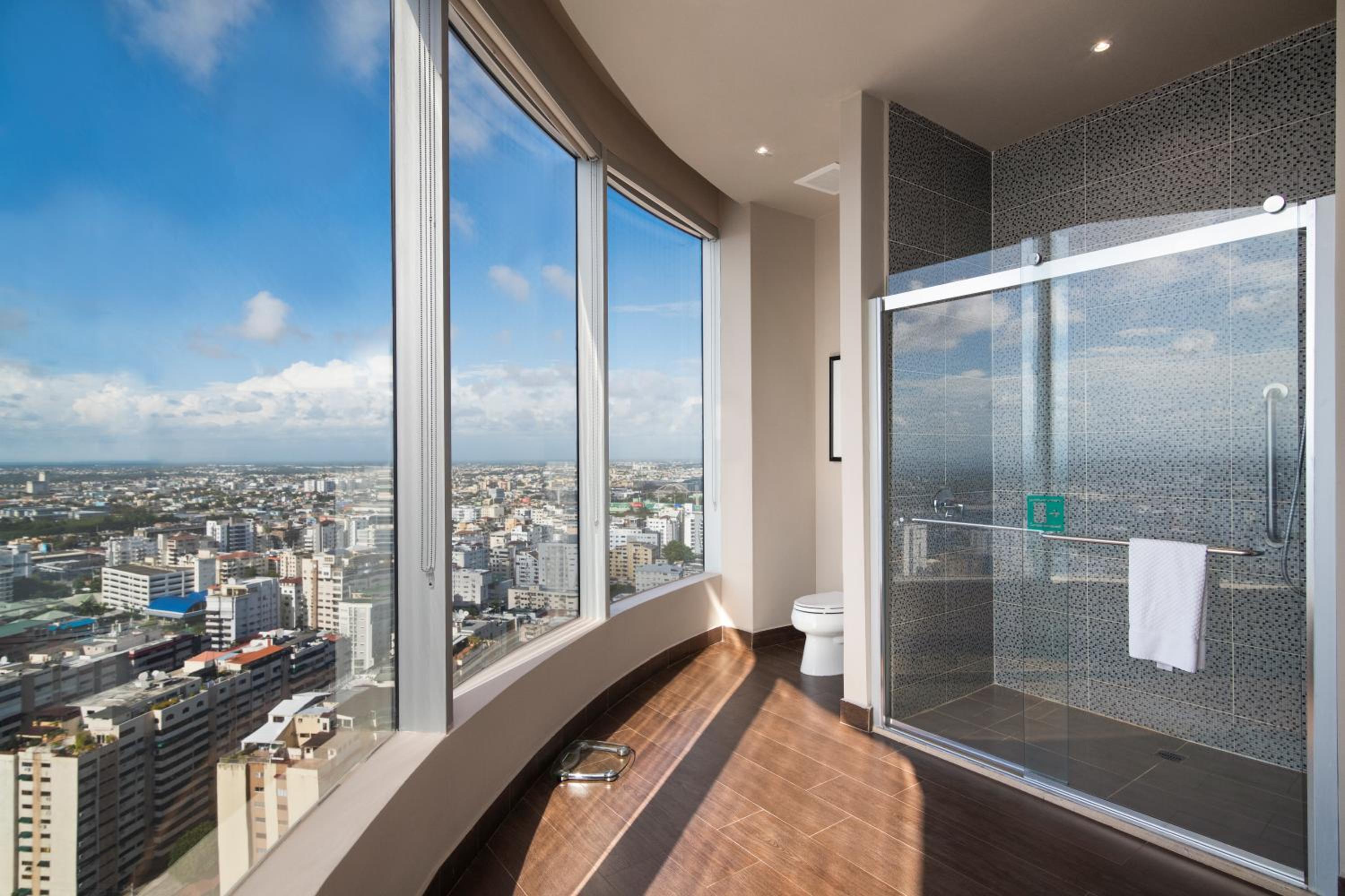 One-Bedroom Corner King Suite with City Views
