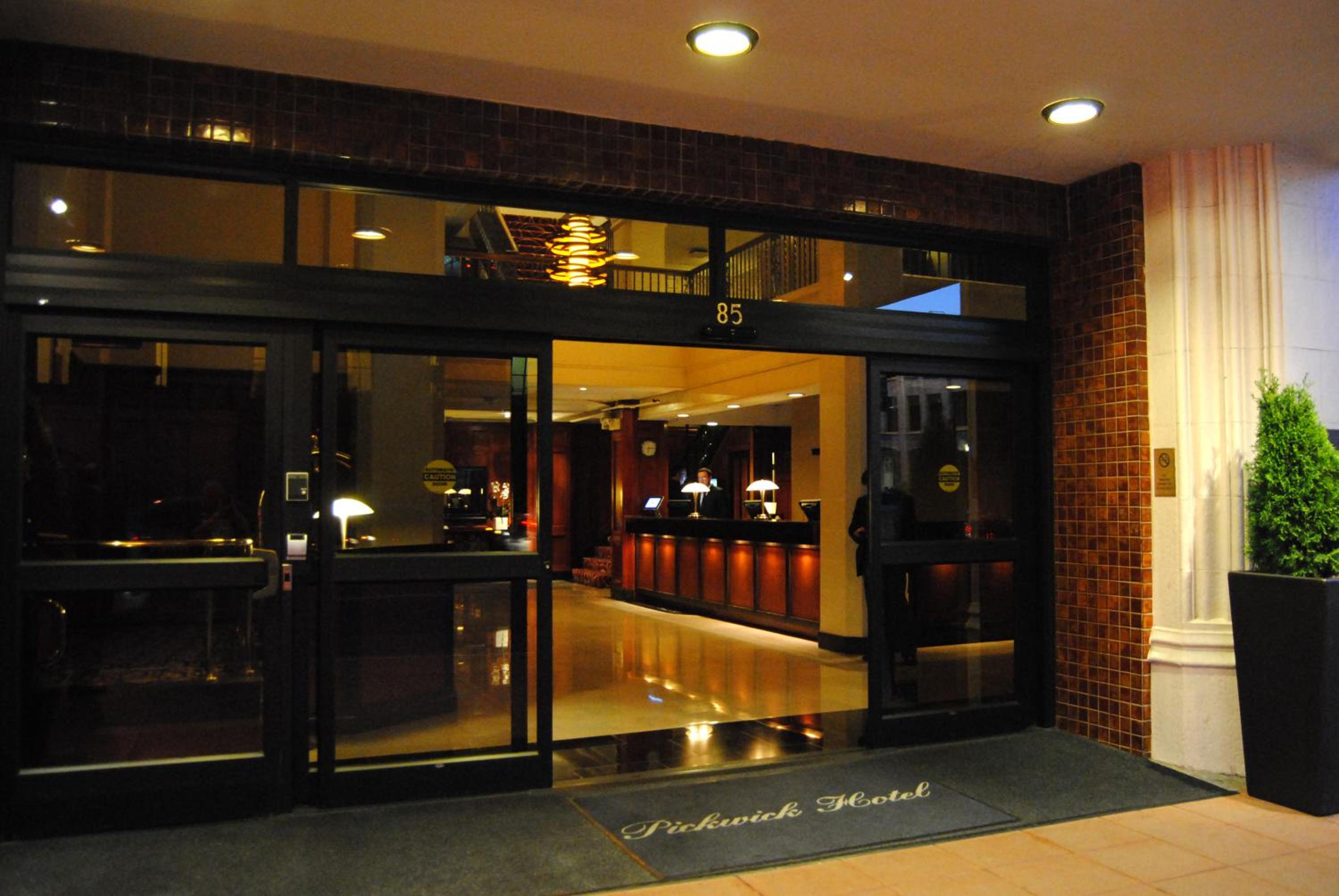Double or Twin Room - Disability Access - Photo 3