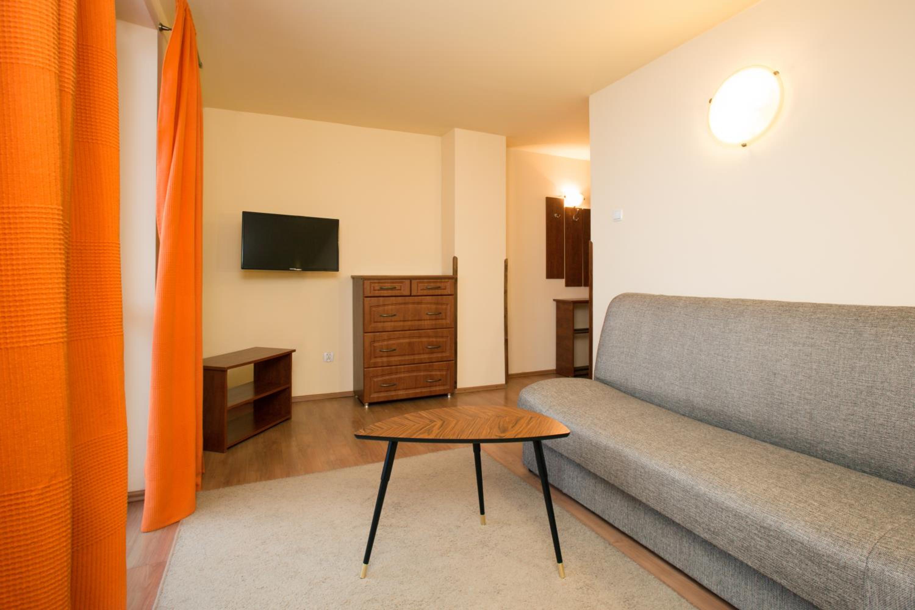 Apartment (4 Adults) photo 2