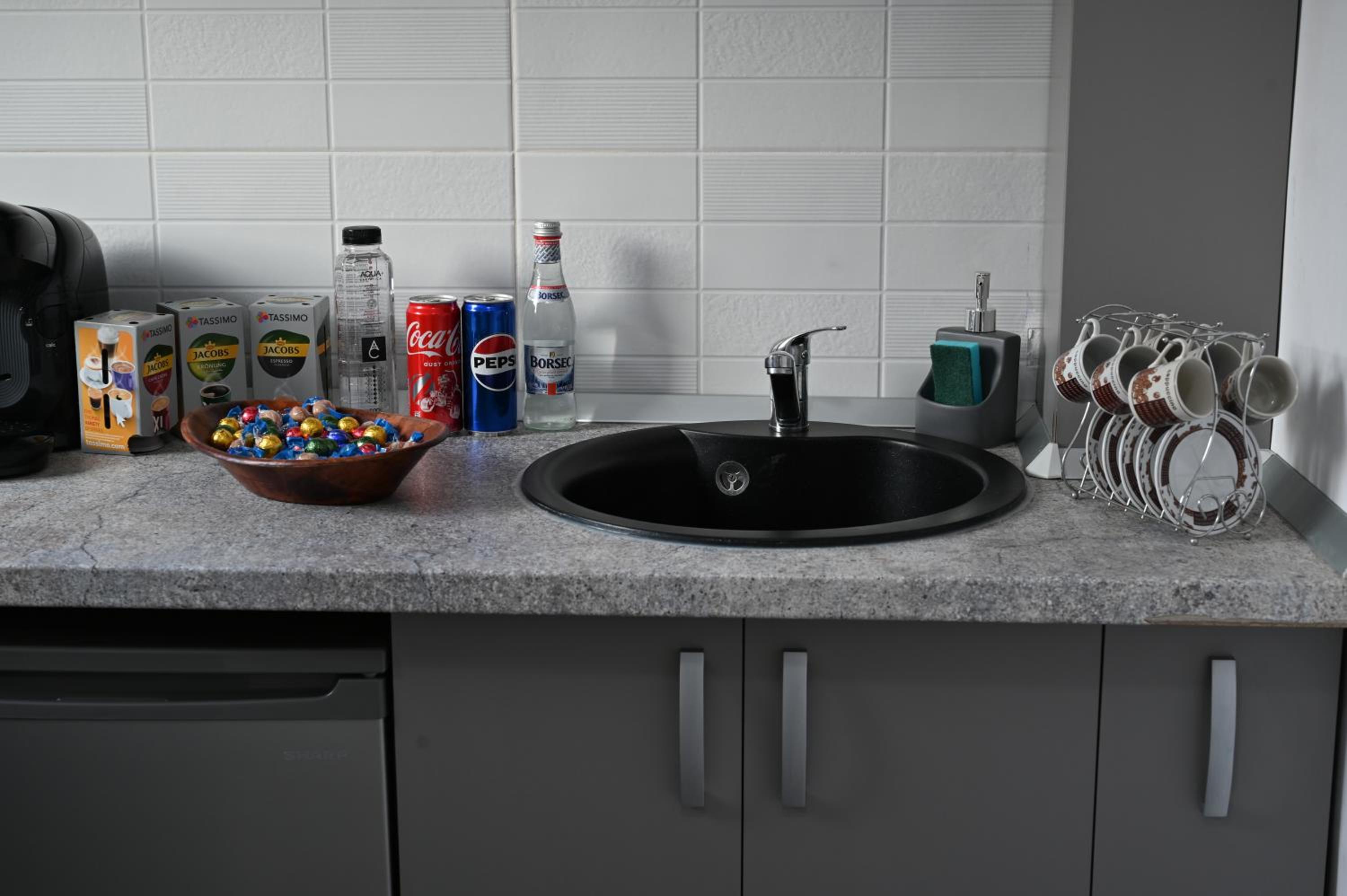 Apartment photo 3