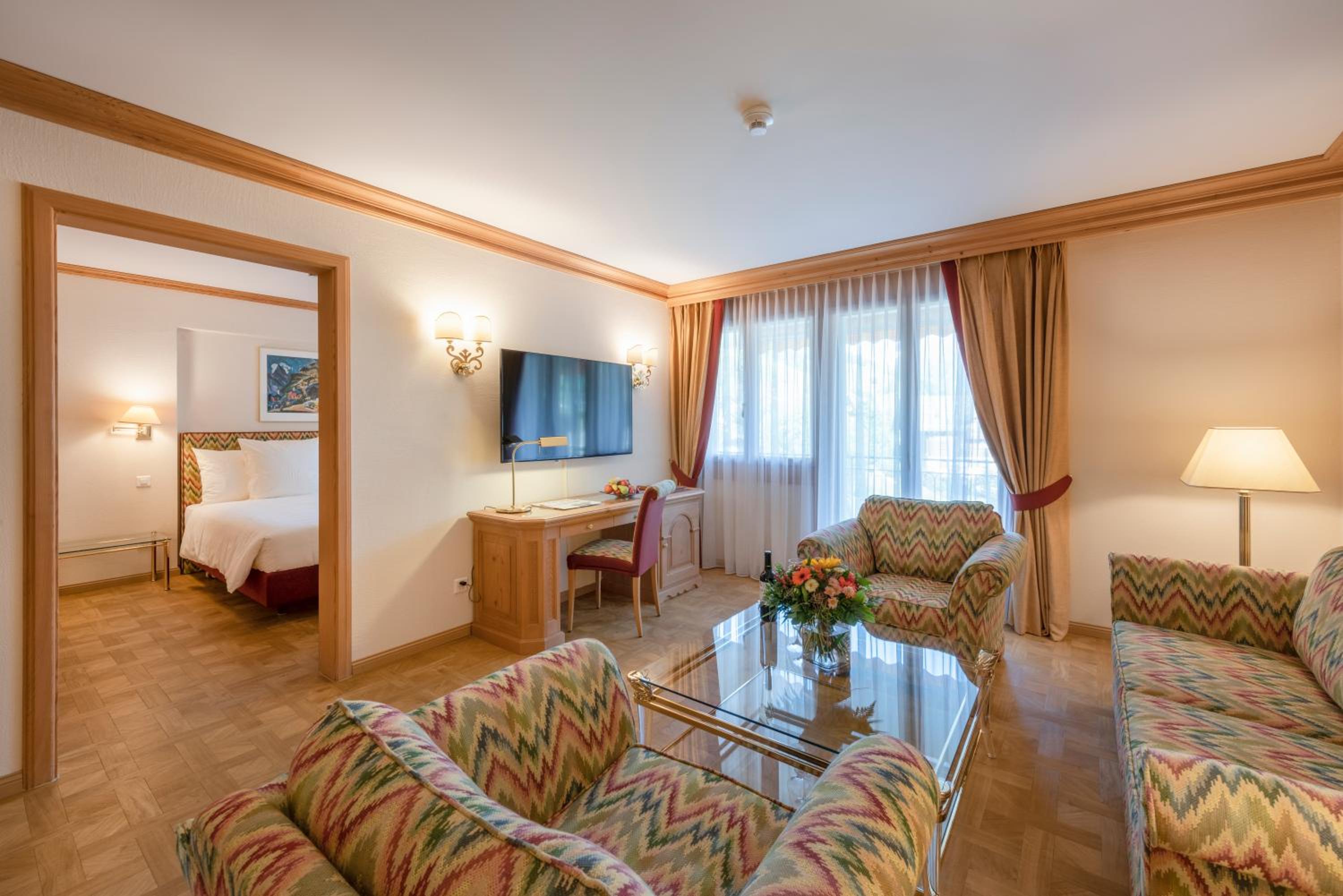 Junior Suite with Balcony - Photo 1