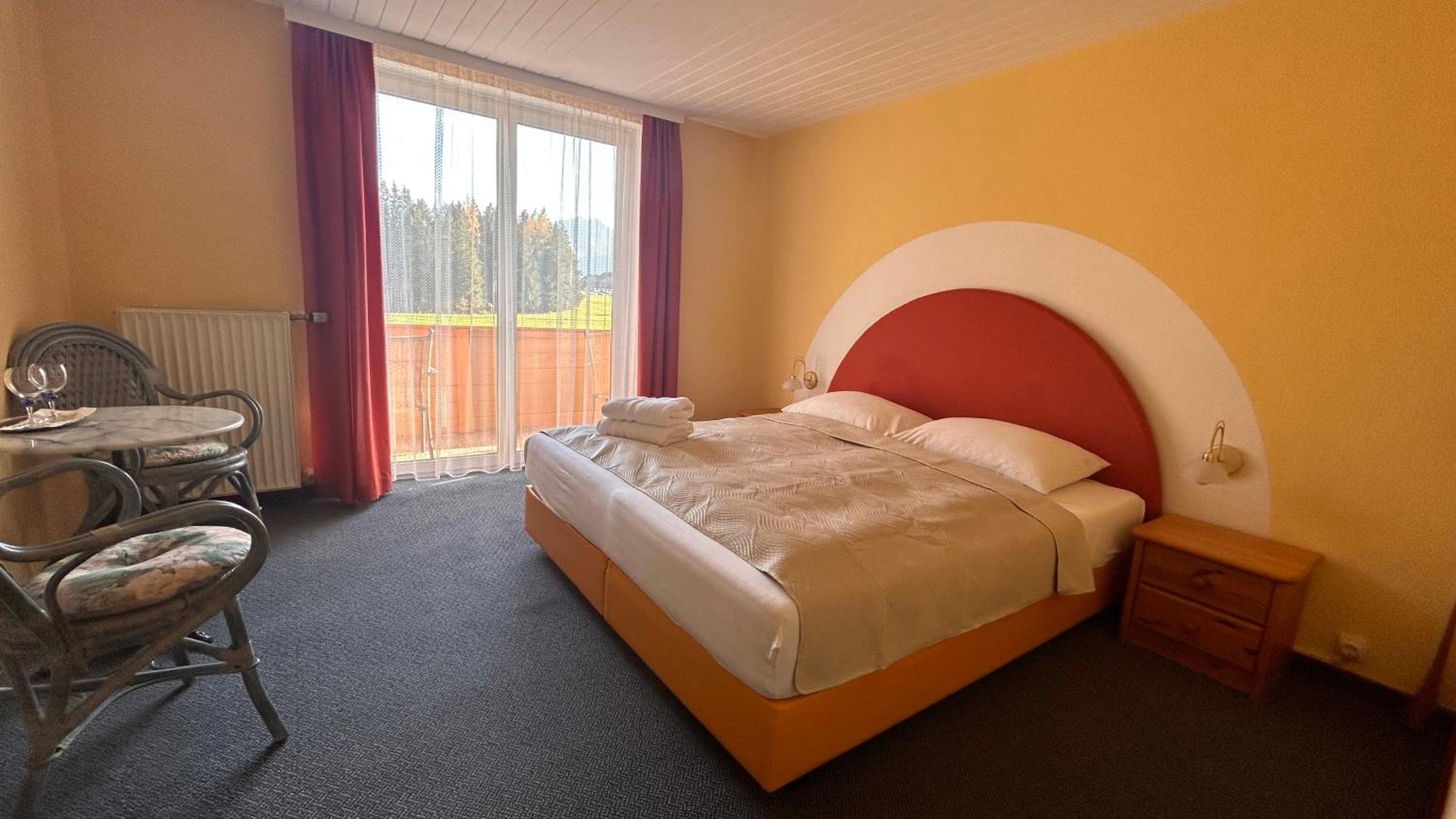 Double Room with Mountain View photo 2